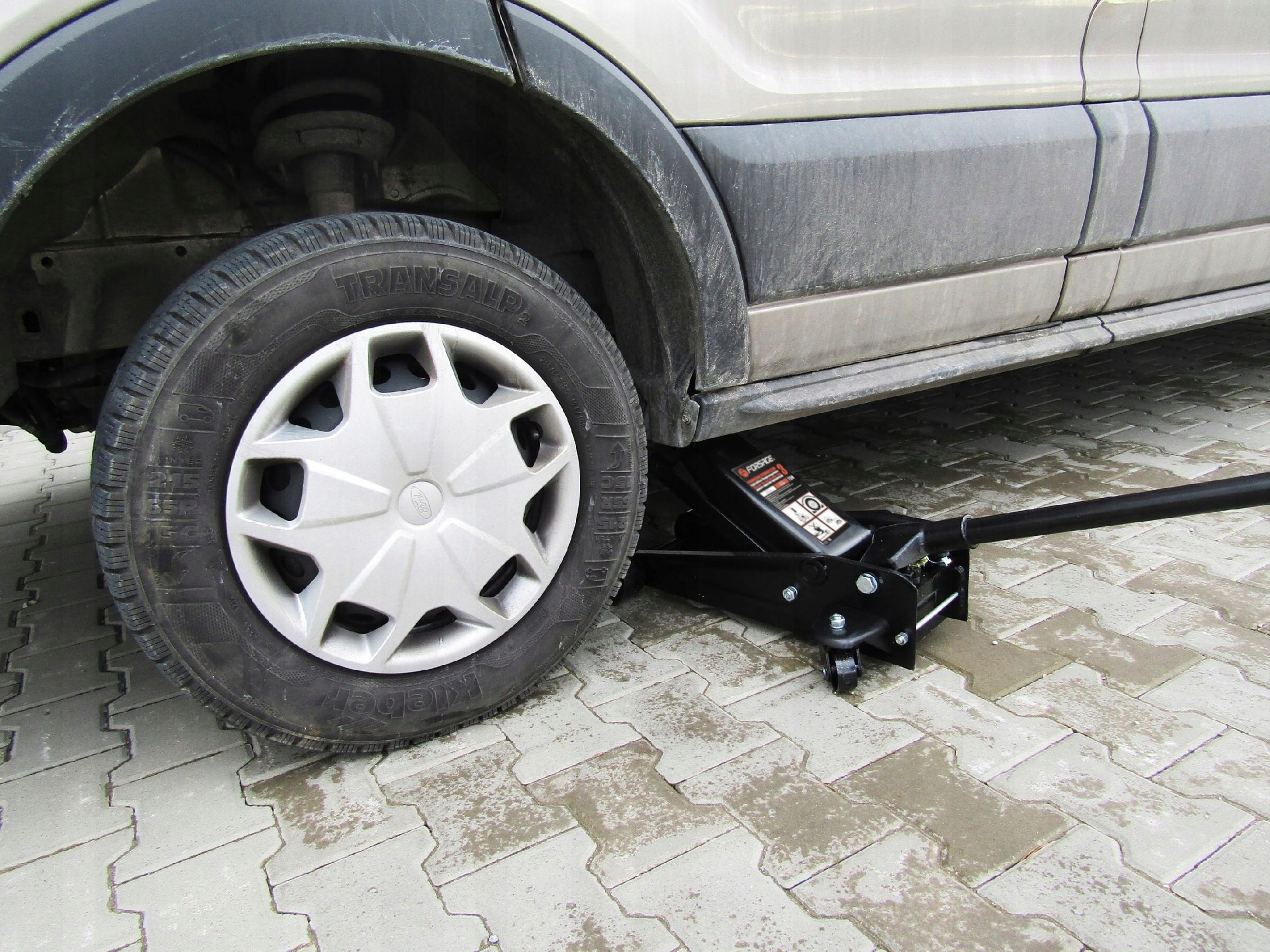 PODNOŚNIK HYDRAULICZNY SAMOCHODOWY ŻABA 3T LEWAREK Z GUMĄ WARSZTATOWY Maksymalna wysokość podnoszenia 475 mm