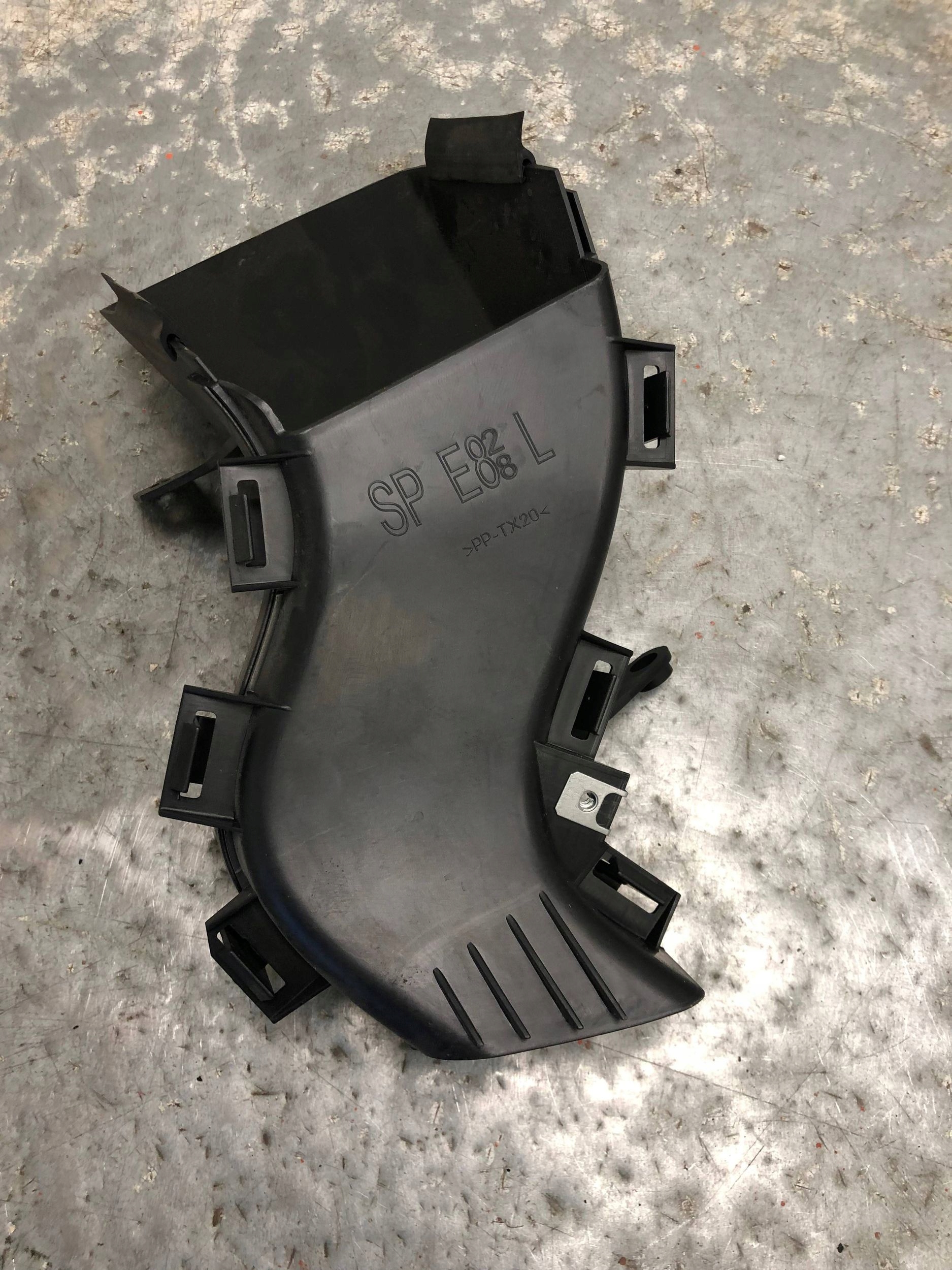 intake air hose brakes BMW E82 8046299