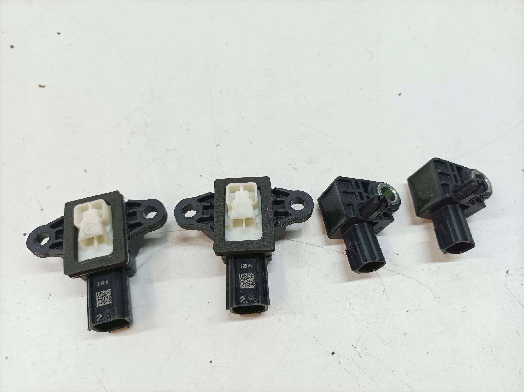 sensor SENSOR UDERZENIOWY DG13-14C676-AA Ford Tourneo Courier and