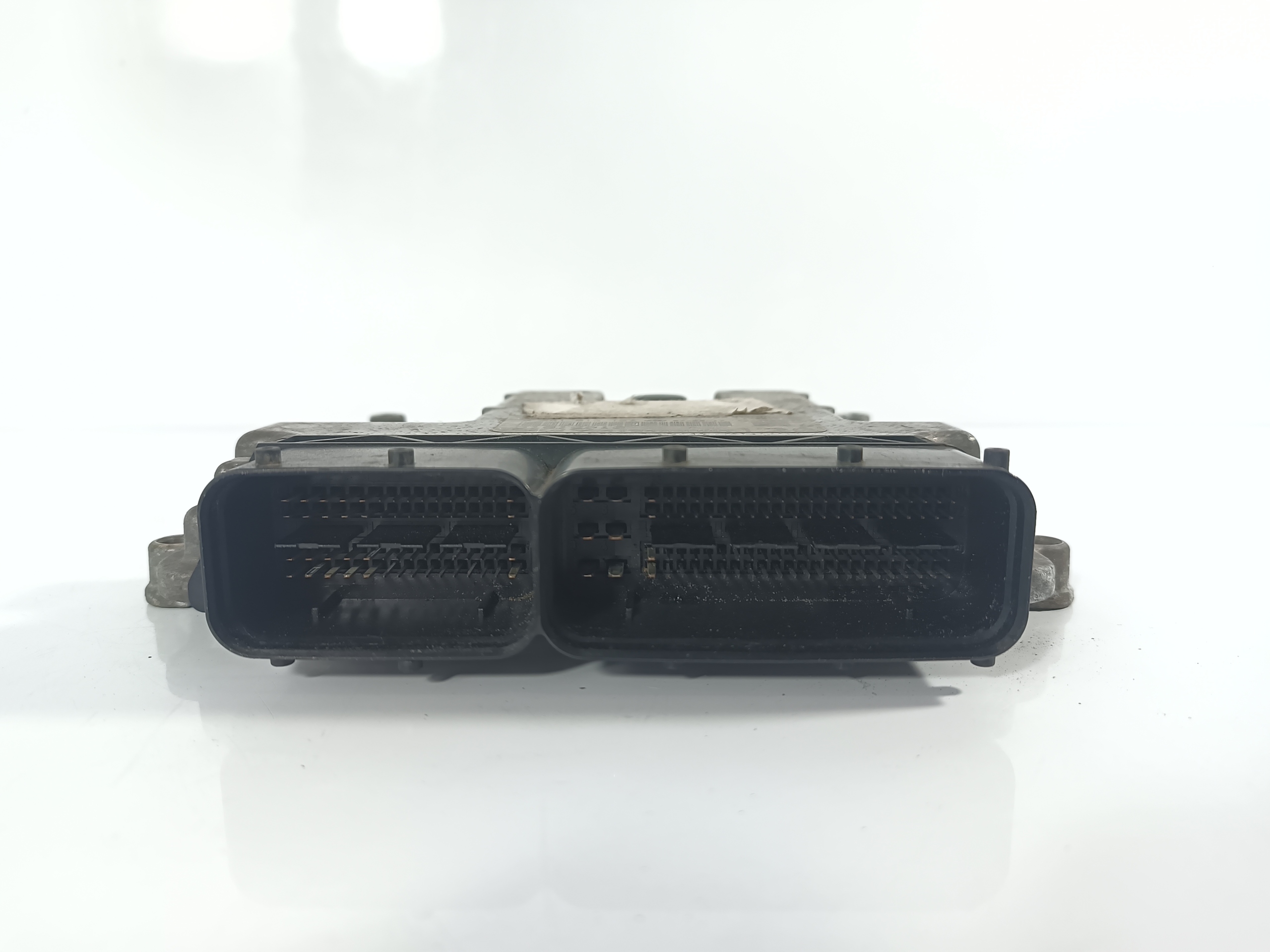 Alfa Romeo 159 06-11 control unit computer of the engine OE 51812913