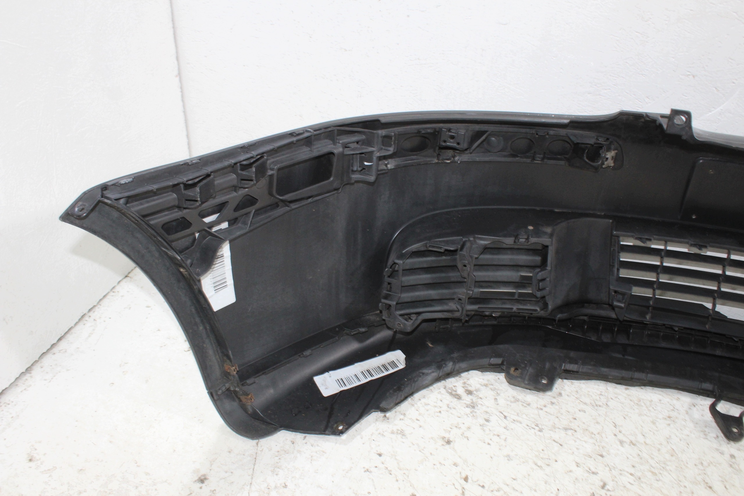 VW Golf V bumper front front 1K0807217