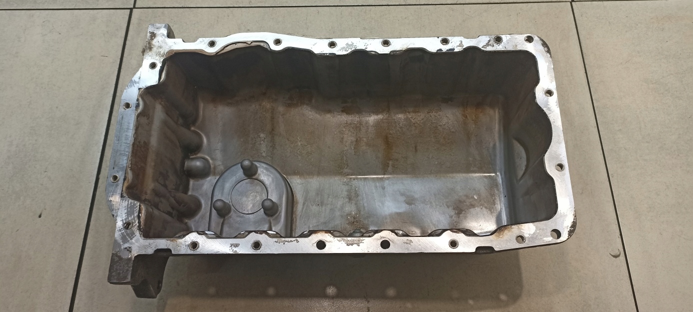 Масляний піддон AUDI A3 1.6 AKL 038103603N