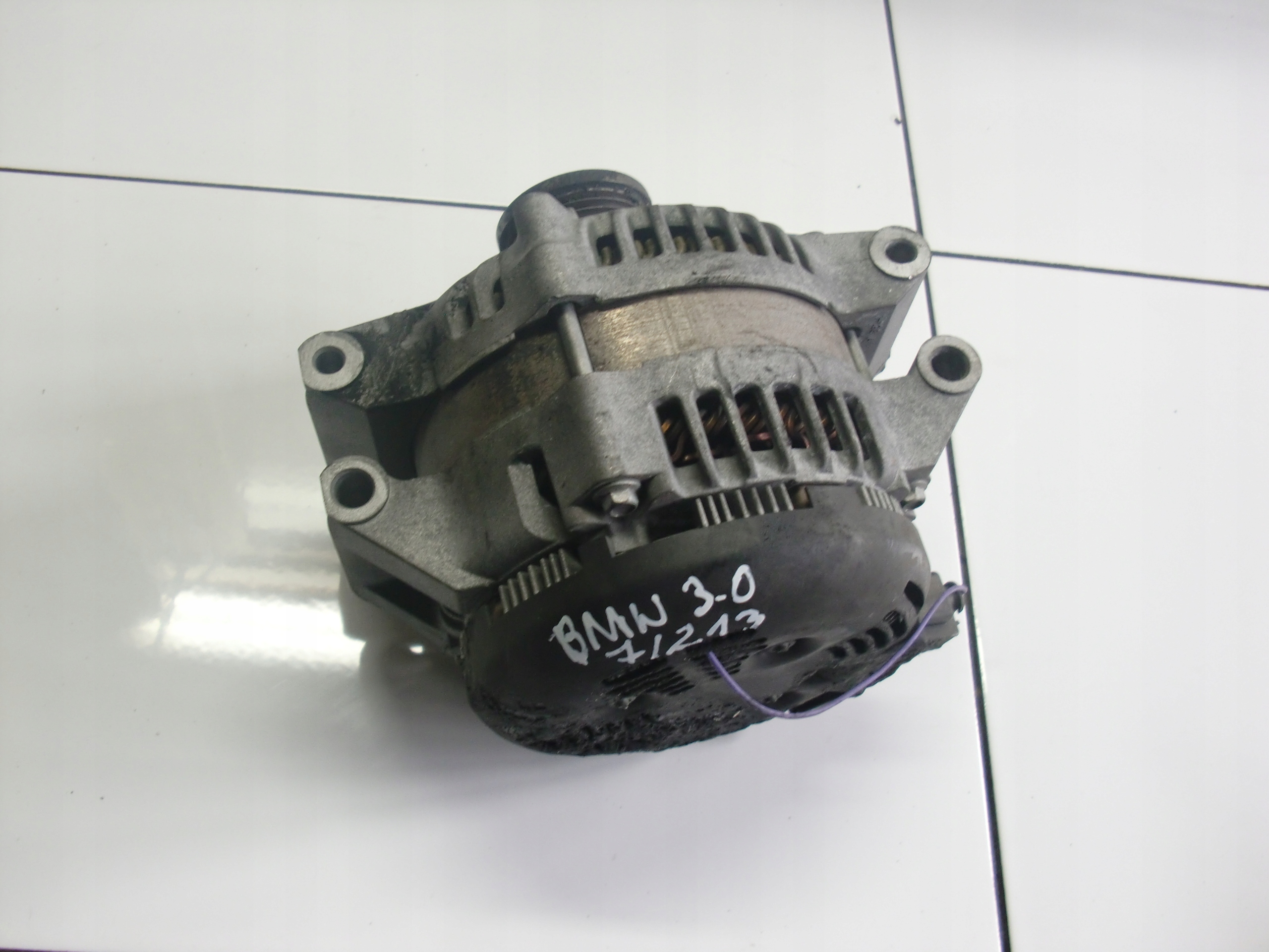 BMW 3 E90 Z4 E89 3.0 N54B30 alternator