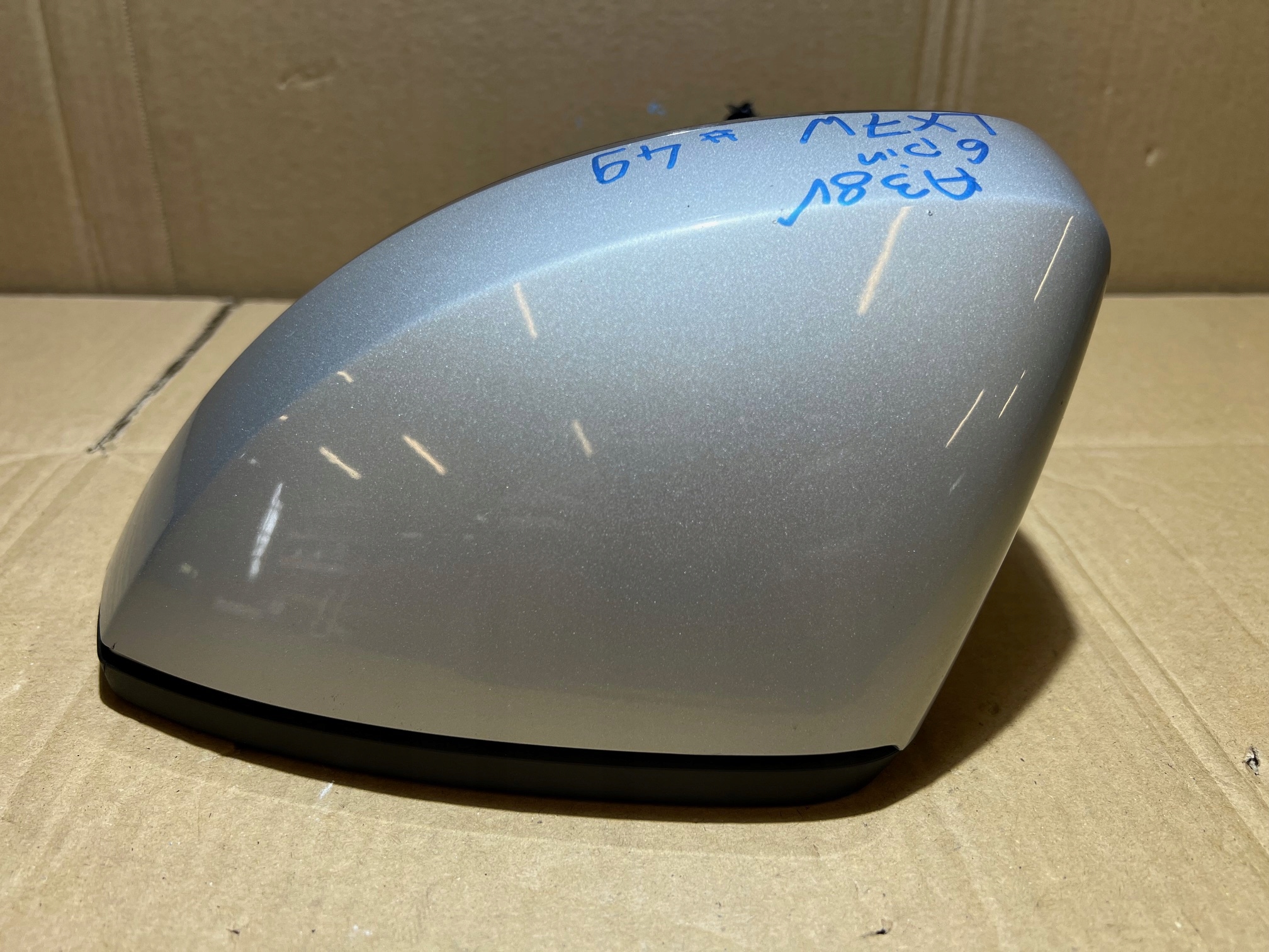 AUDI A3 8V 3D LX7W mirror left 6 PIN