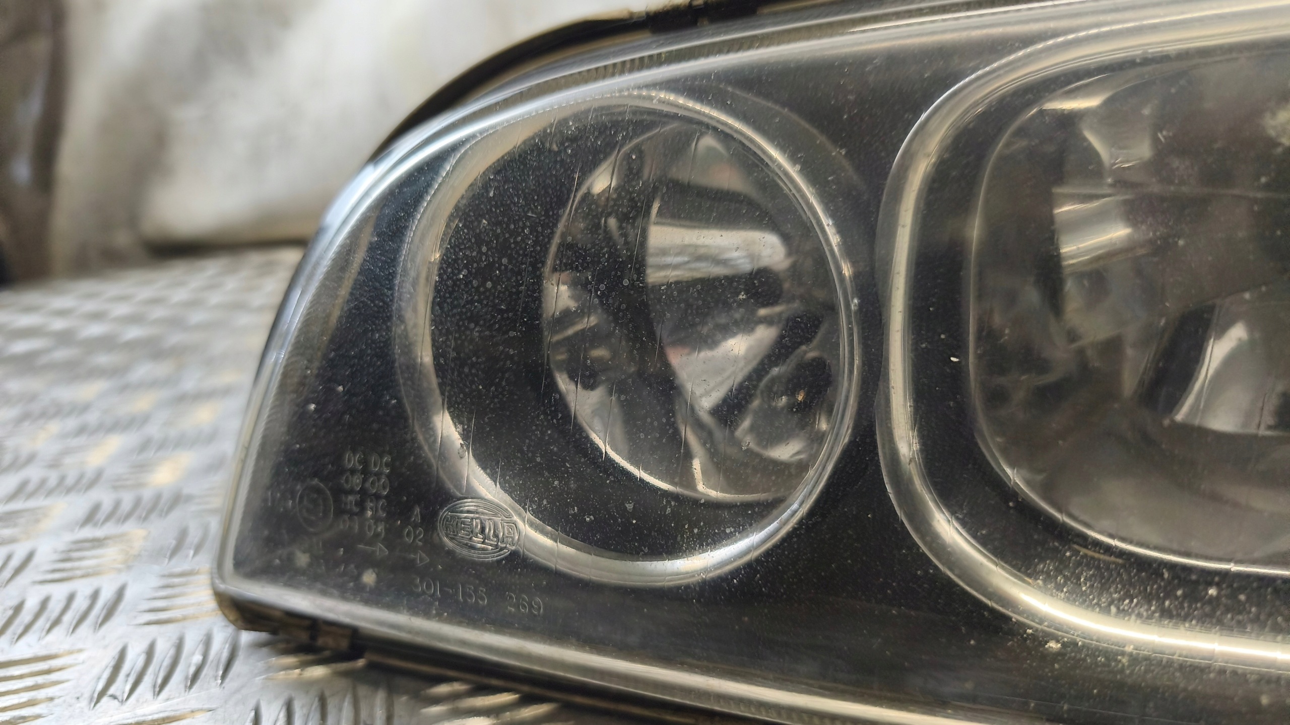 light left front VOLVO S40 1999r 1AG247002-01