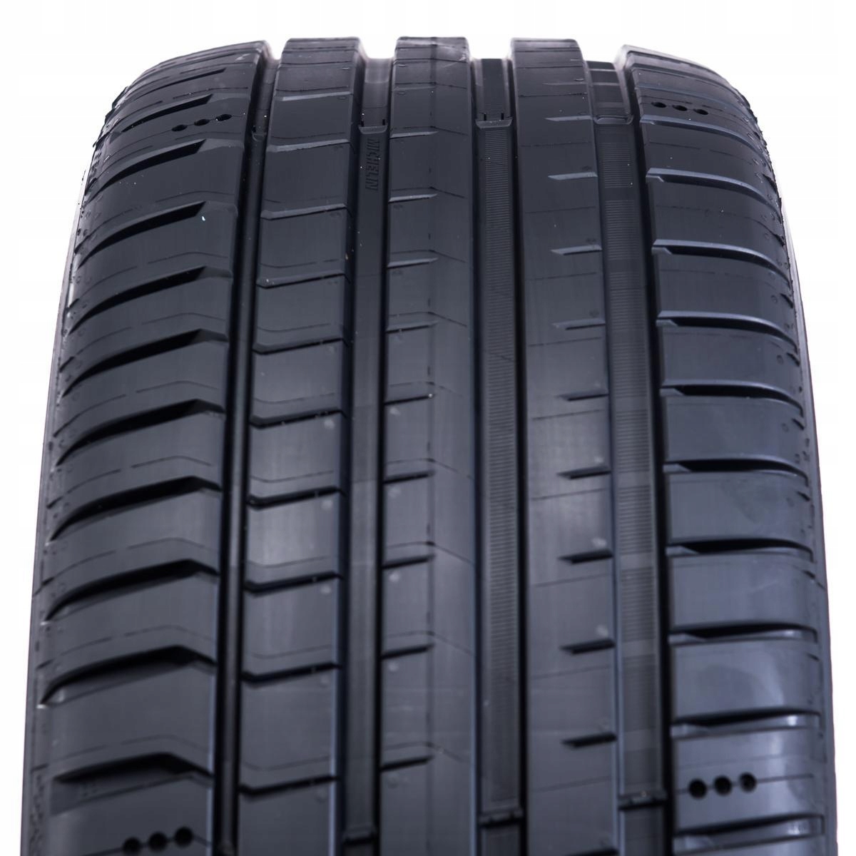 1x Letní Pneumatika 245/40R19 Michelin Pilot Sport 5