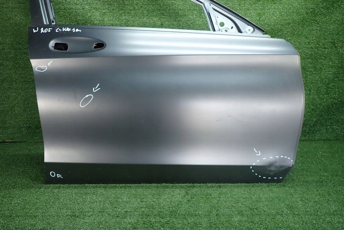 MERCEDES W205 205 C-KLASA door right front front