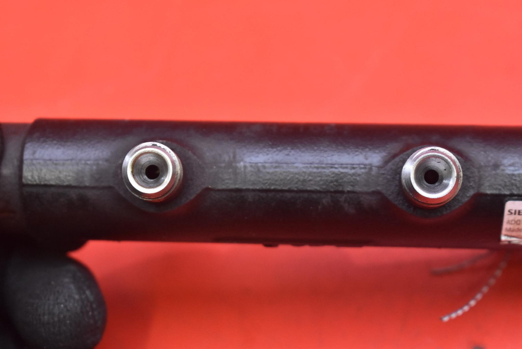 топливная рейка 7H2Q-9D280-DD Range Rover Sport 1 и L320 2.7 TDV6 190 ЛС