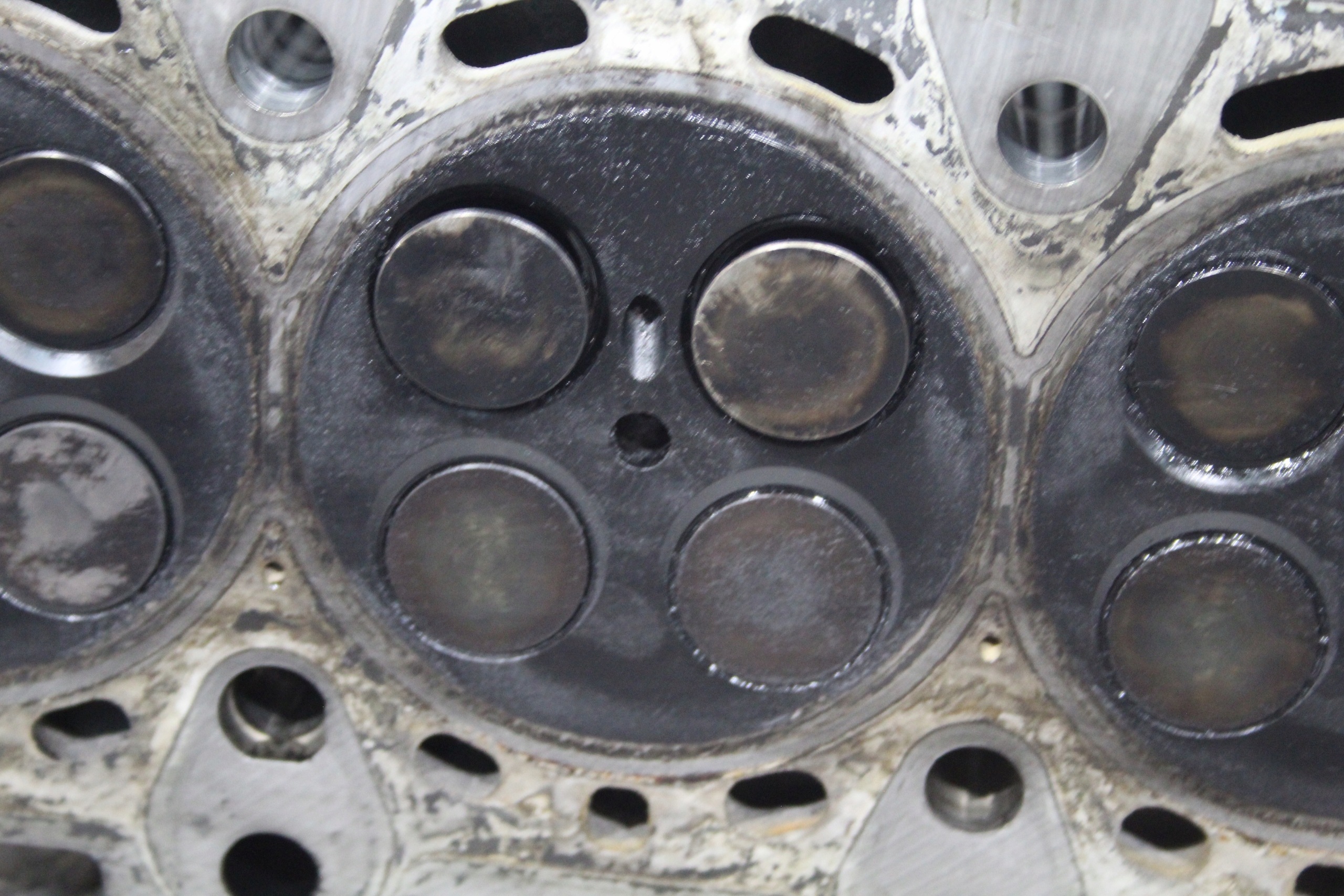 hlava ventily vačky RANGE ROVER VOGUE III 3 L322 3,0 D