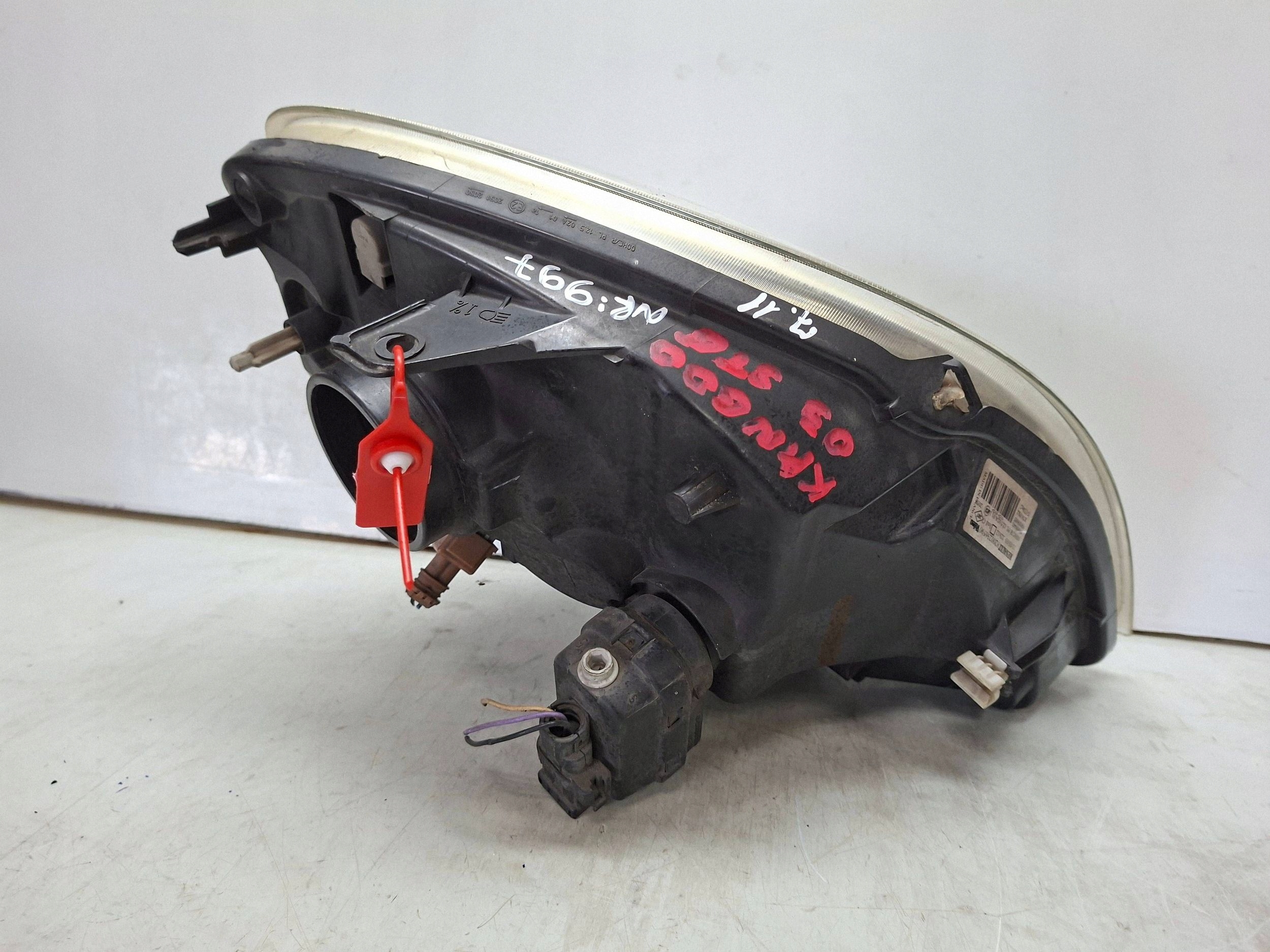 light front left 8200236590 RENAULT KANGOO and LIFT 03-08