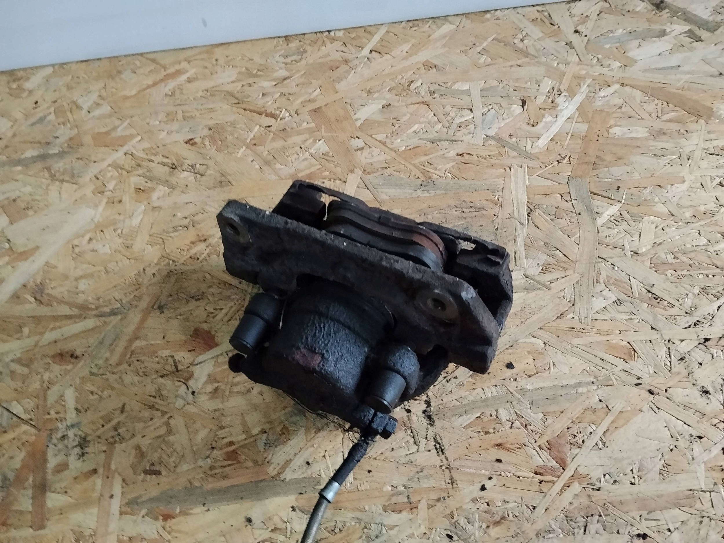 caliper brake front left Jaguar XF X250 2010