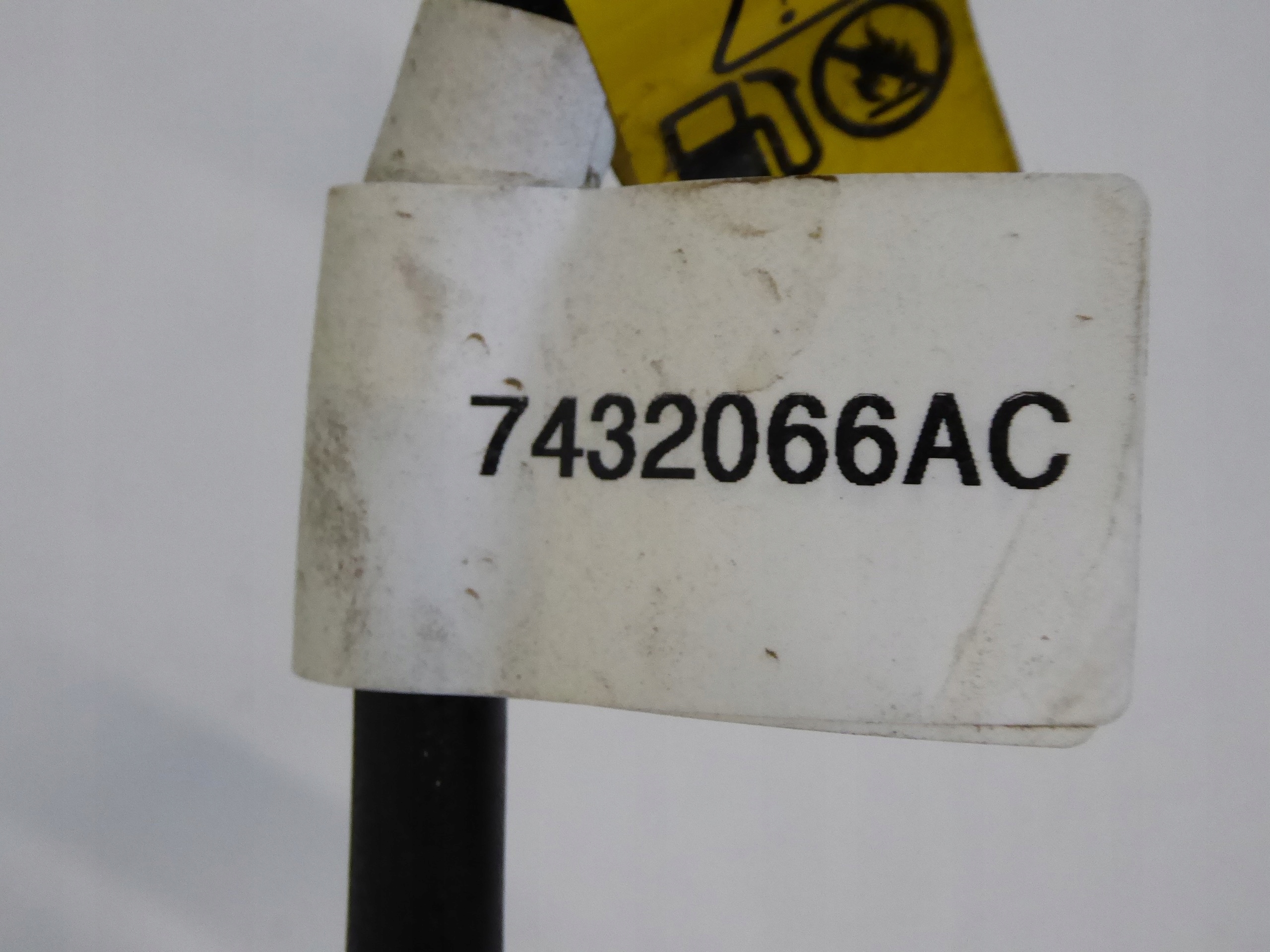 hadice trubky paliva OPEL INSIGNIA B 1.6 CDTI