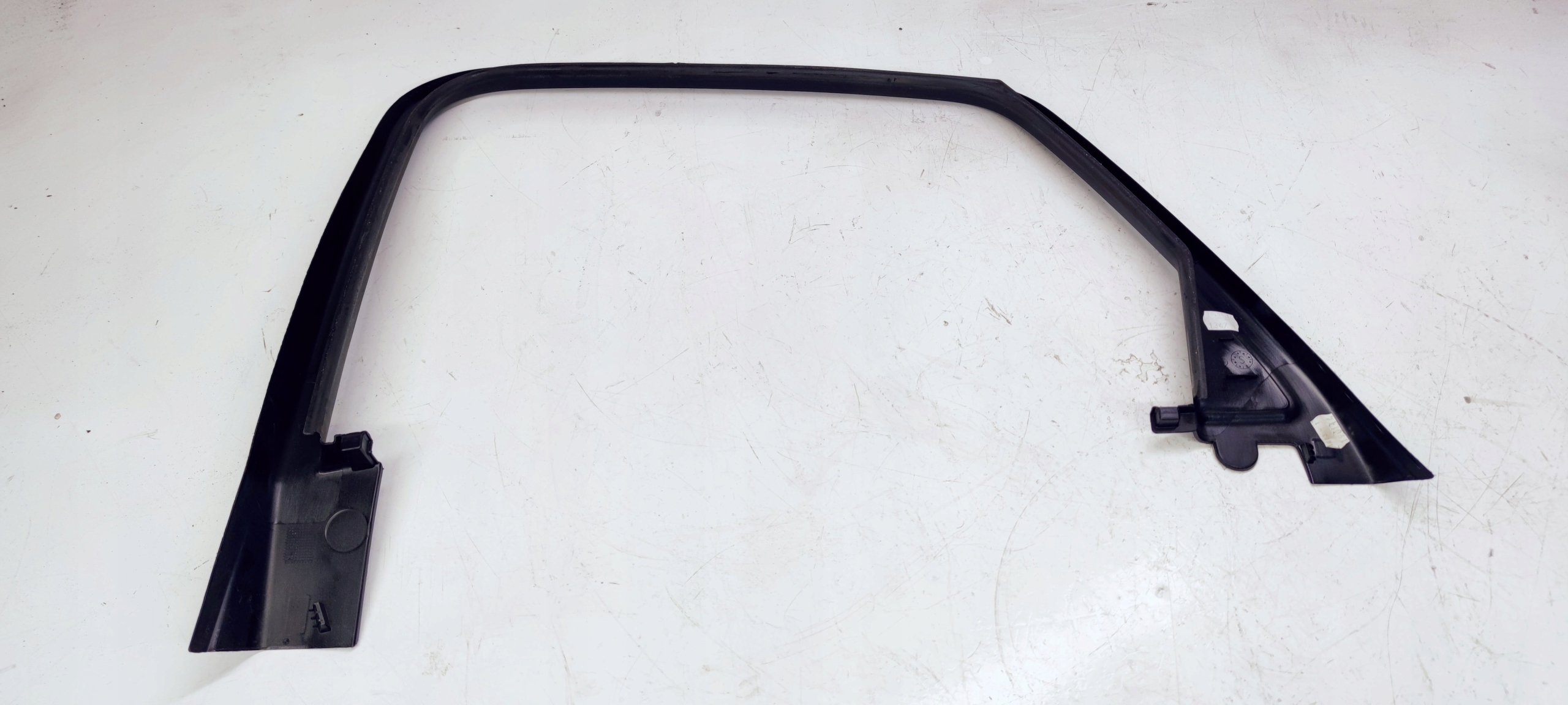 frame cover door left rear part AUDI Q3 8U0867671