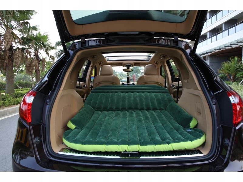 Nafukovací matrace do auta