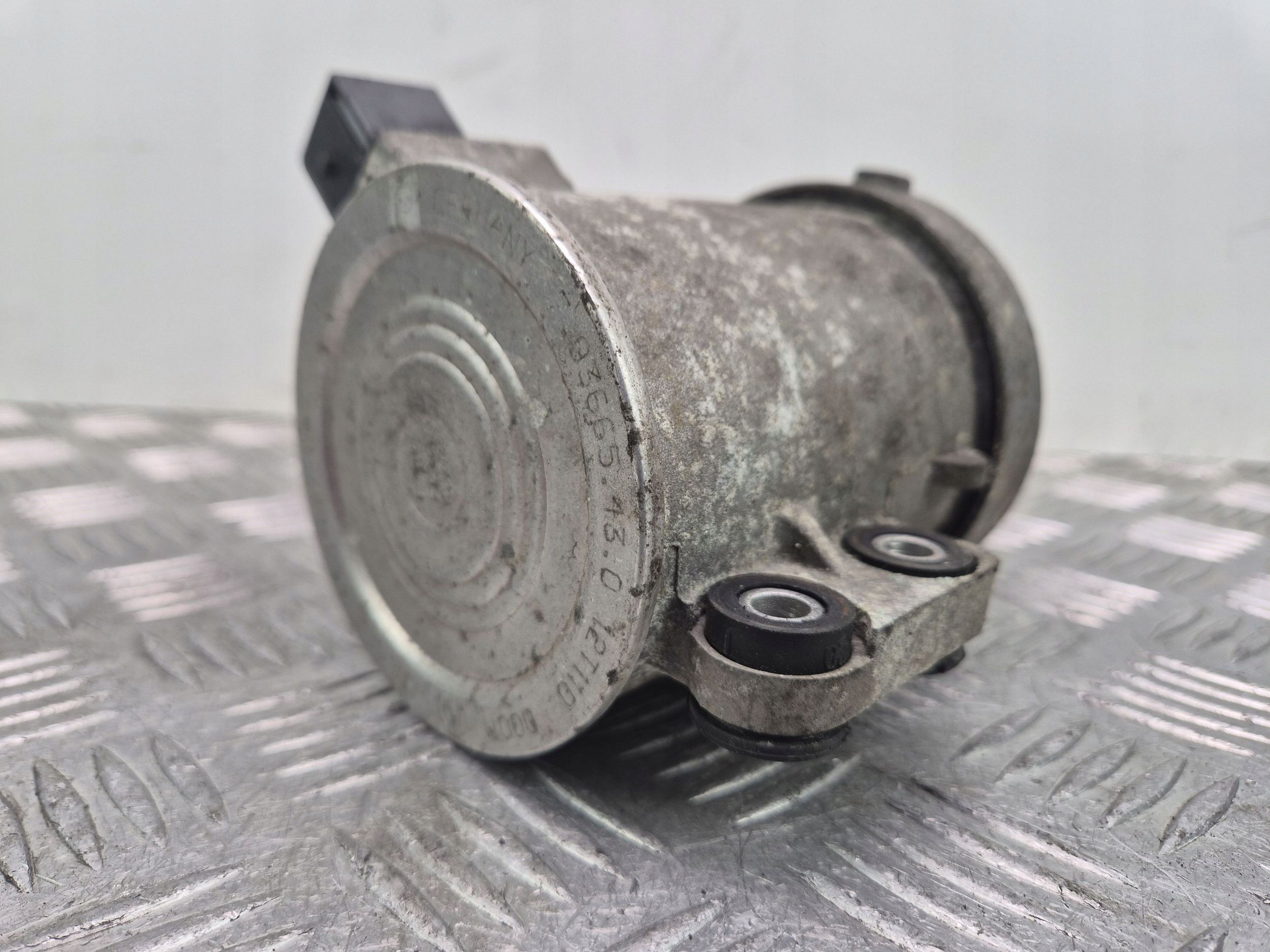 water pump BMW X1 E84 xDrive 20i N20 7669711