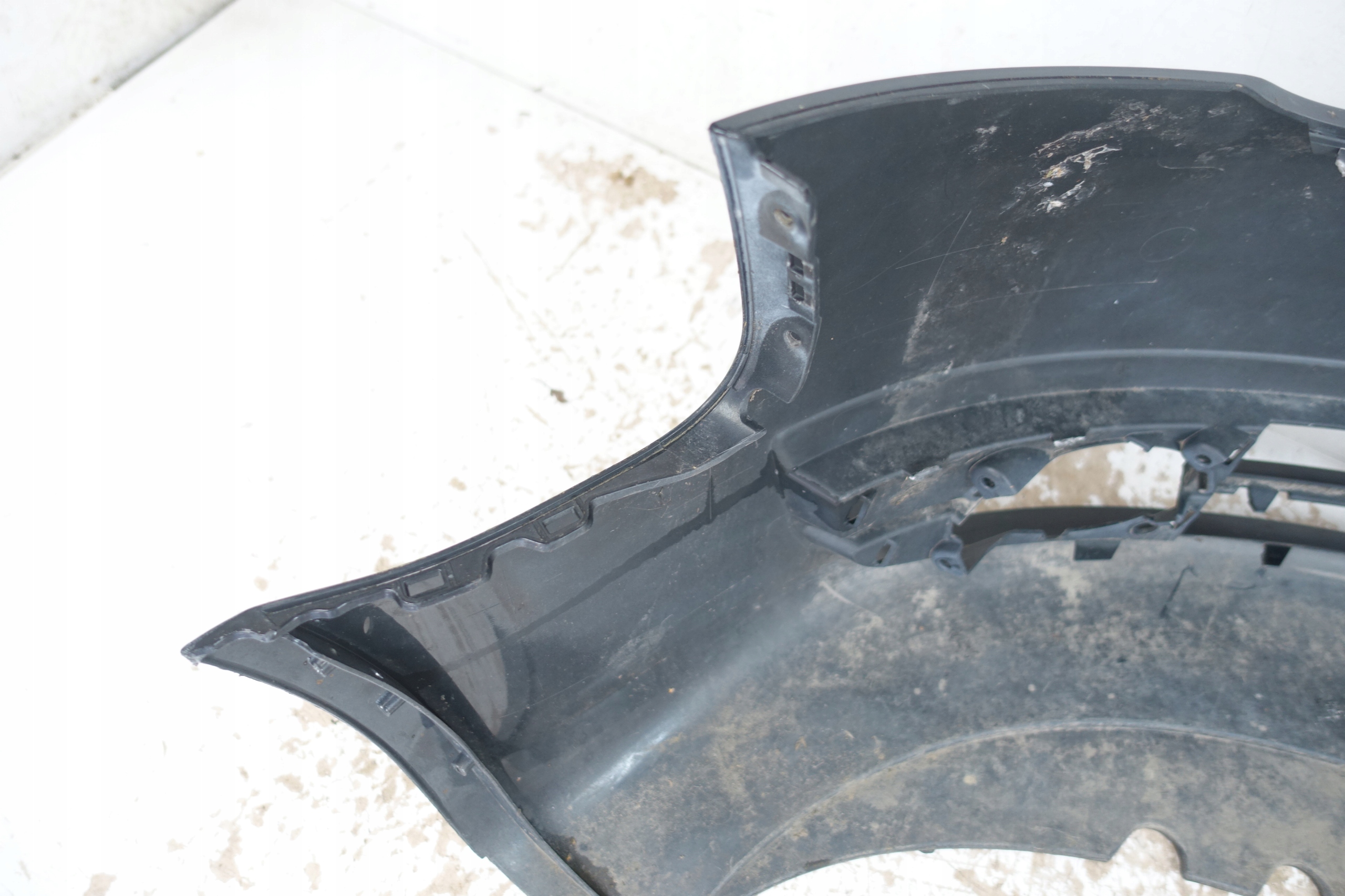 AUDI A4 B7 8E 2005- bumper front front 8E0807437AG
