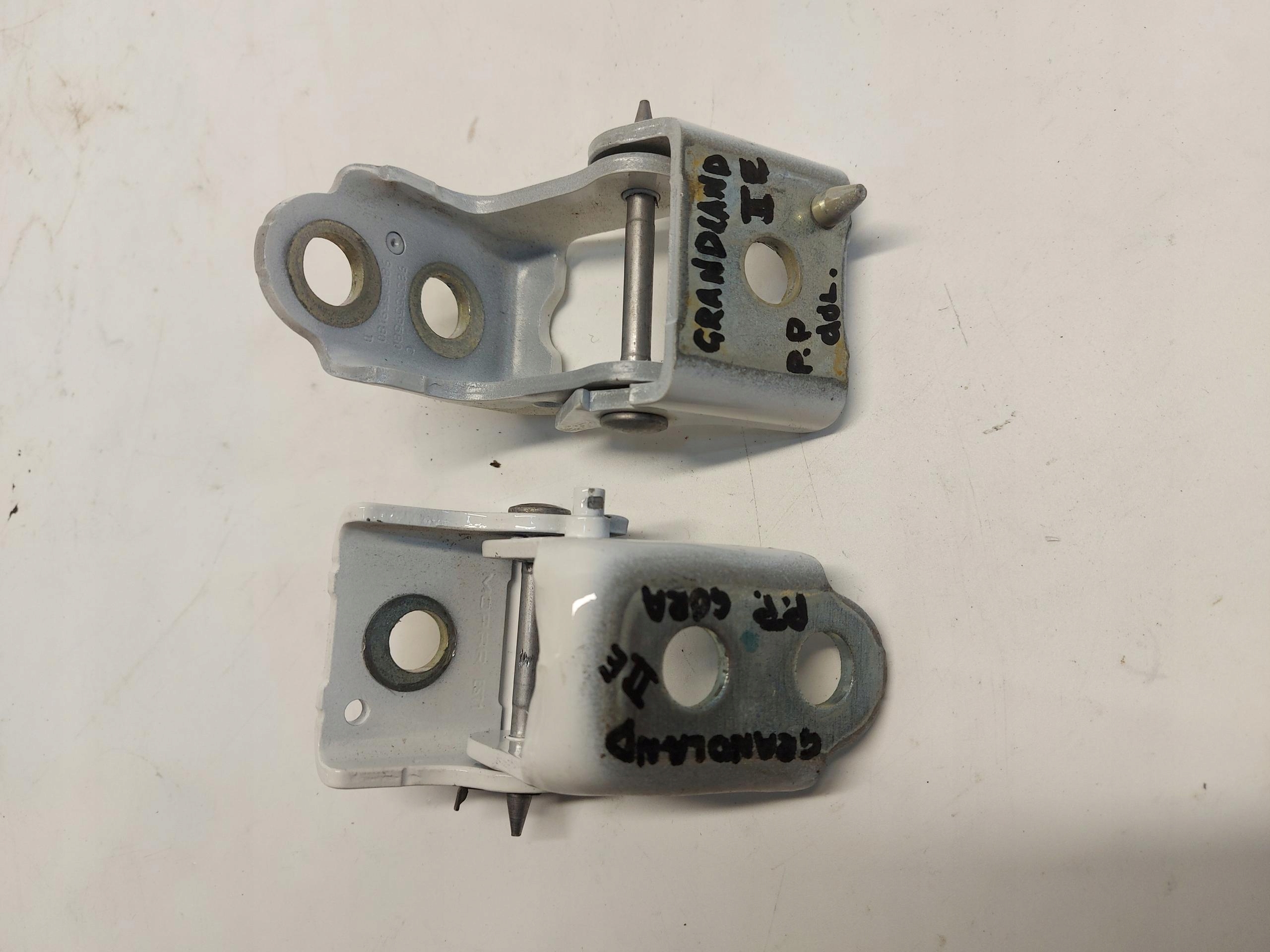 OPEL Grandland II 2024+ hinge door front right gora dol komplet