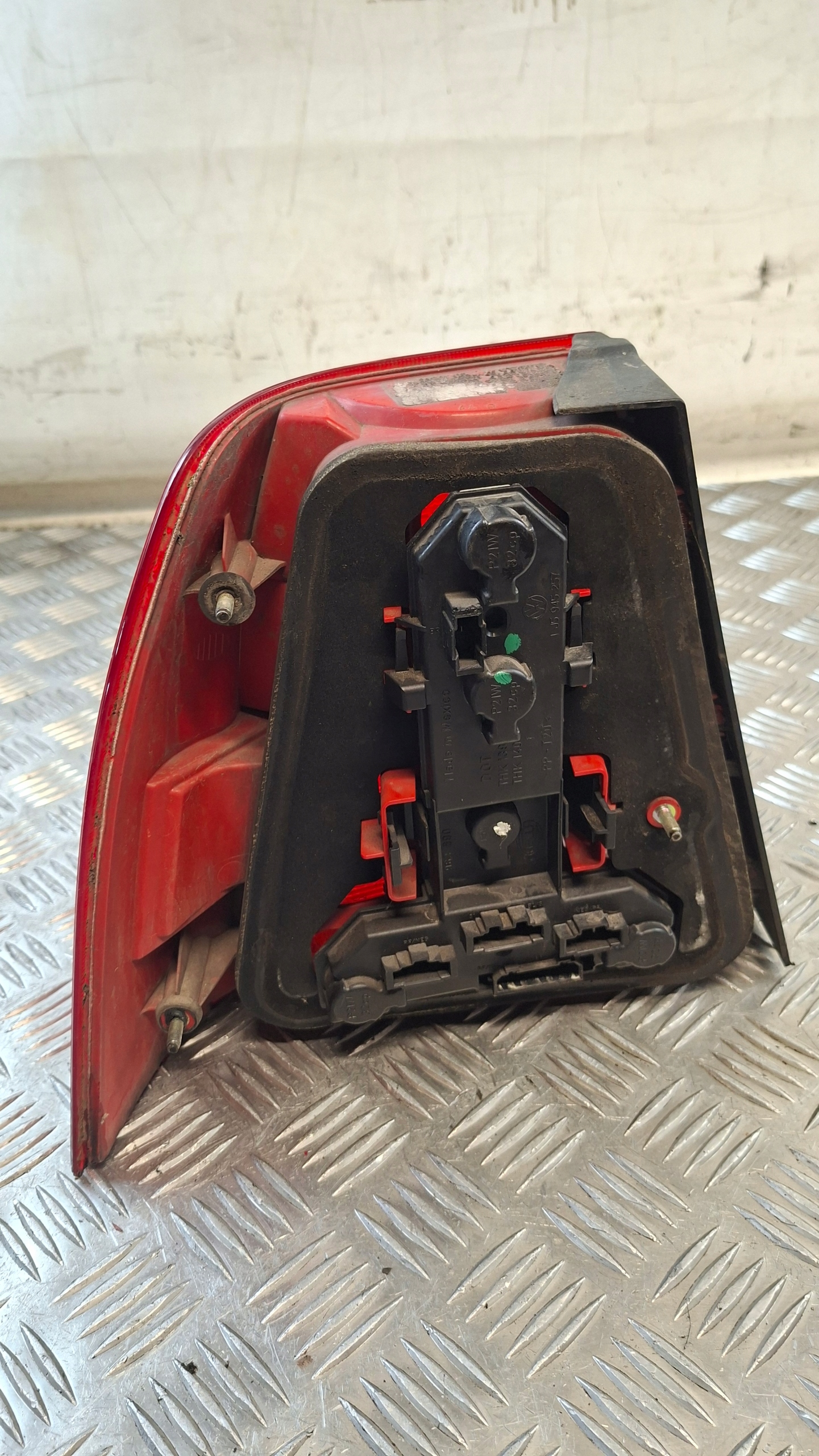 light right rear part VW BORA