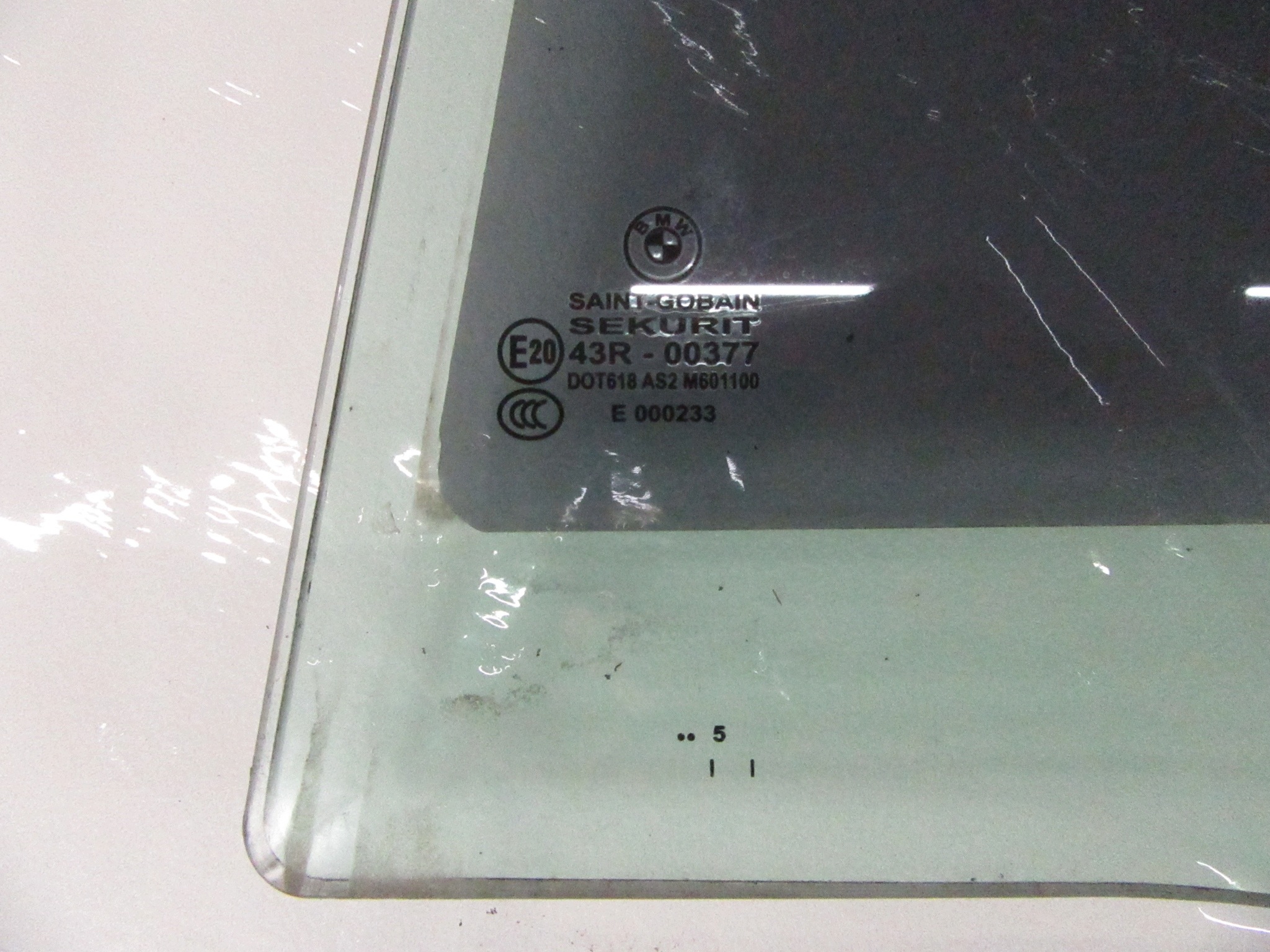 window left left rear part driver´s BMW e53 AS2 PODWOJNA