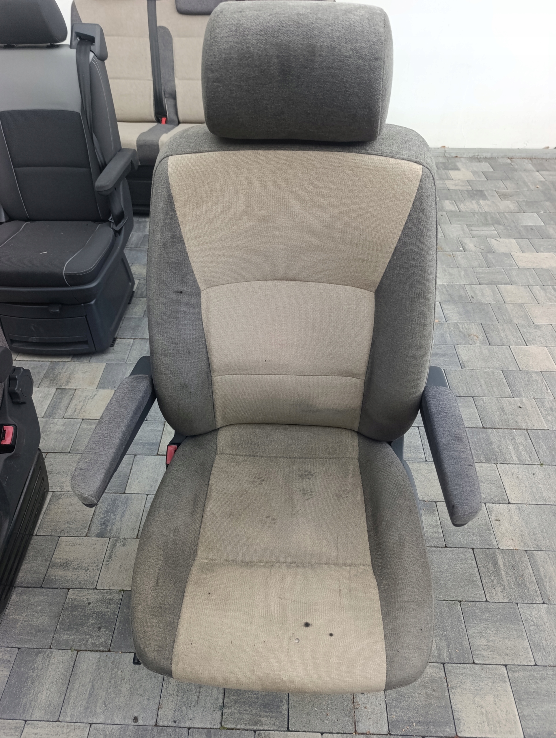 VW T5 T5 LIFT T6 Multivan Komplet seats front left/ right pasazer/kierowca
