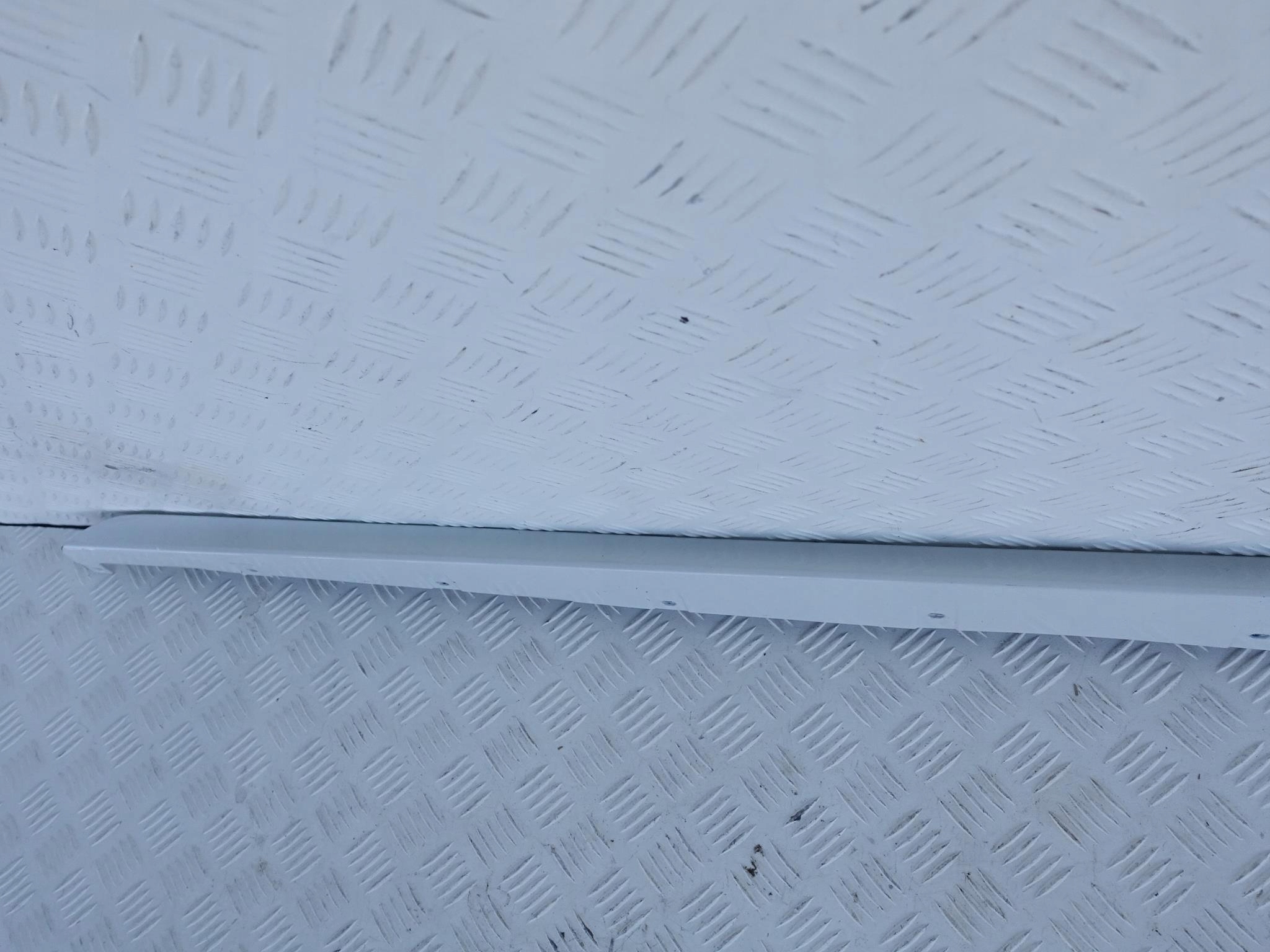 BMW 1 F40 m-packet threshold left moulding cap