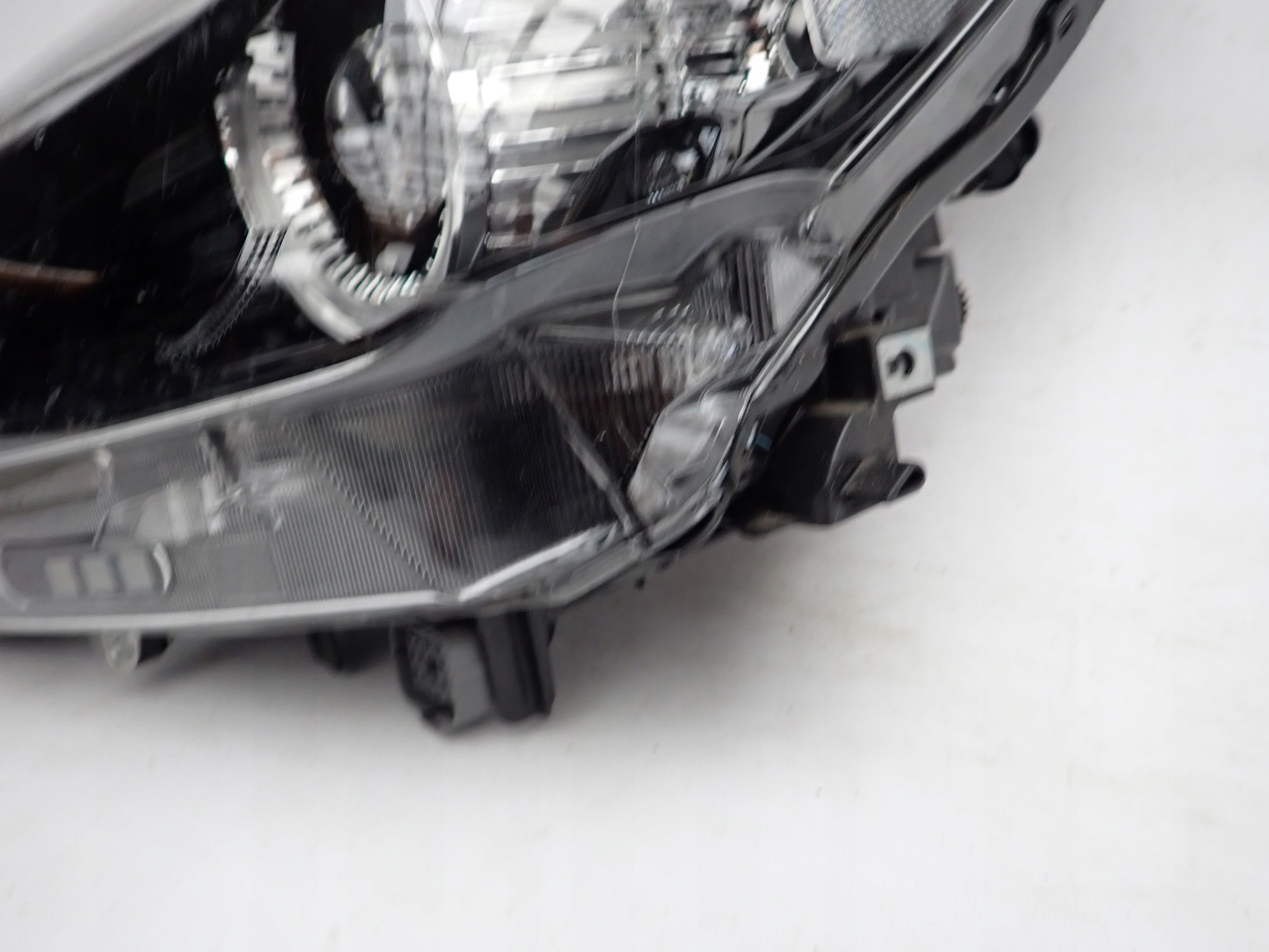 MAZDA 2 DJ LIFT 19- light left front front FULL LED D43N-51040