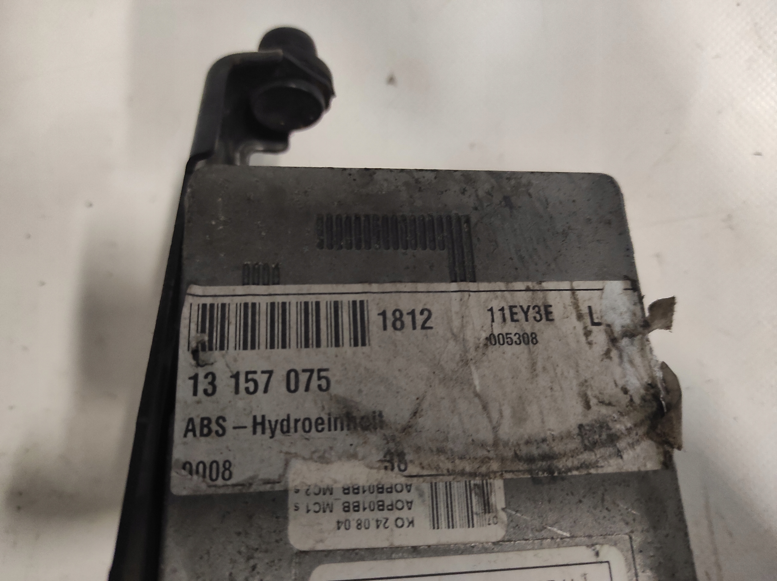 Opel Vectra C 3.0 CDTI OE 13663919 13157075