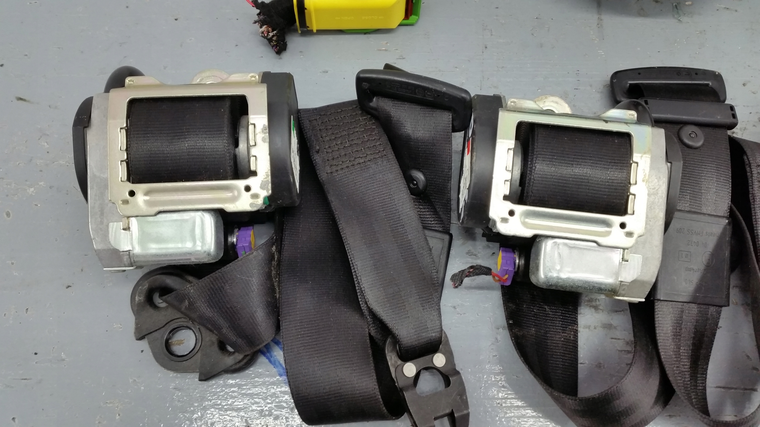 шлейф Подушки Audi OE 4DO951543