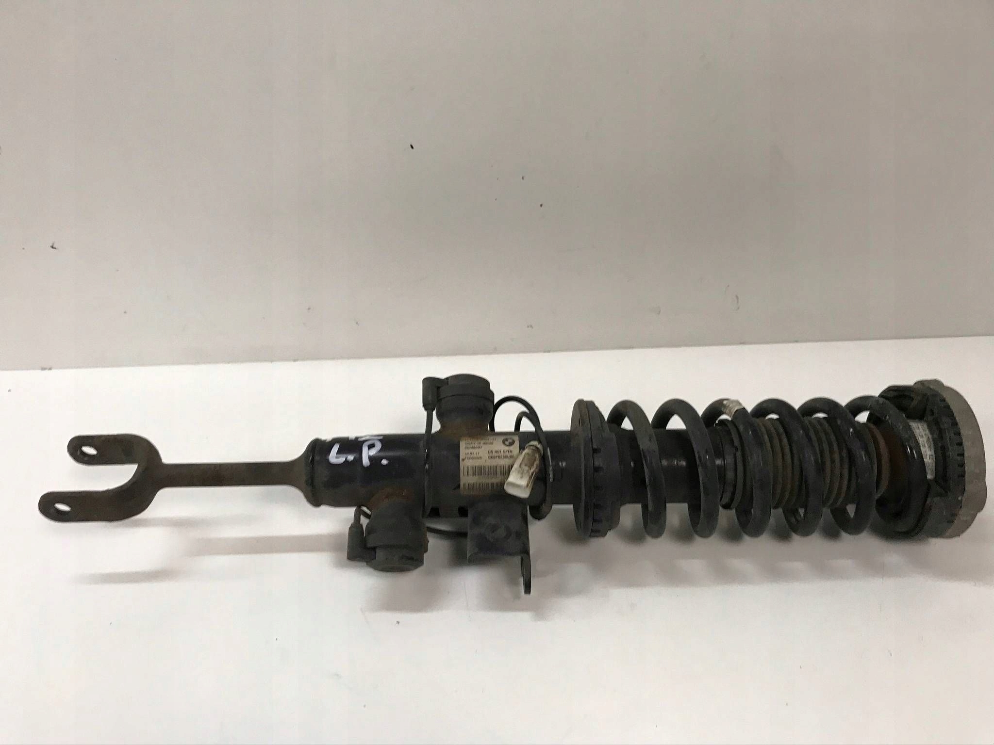 BMW F12 shock absorber EDC 6798405 650I left front