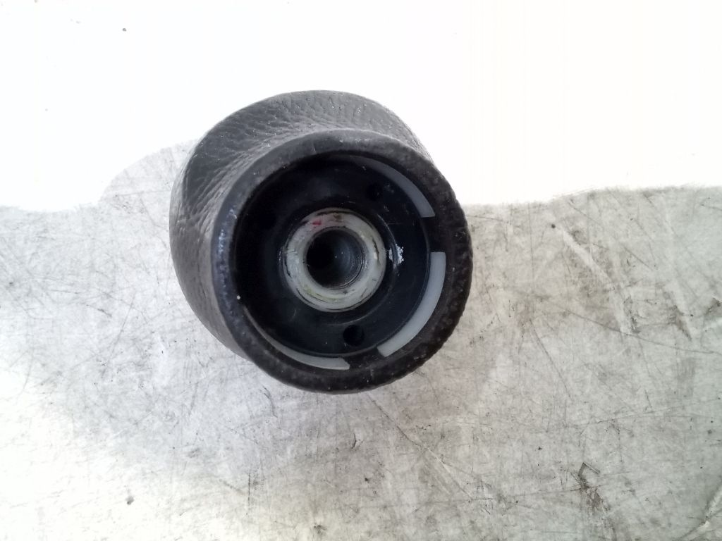 Kia Ceed i 1 ručica mjenjača