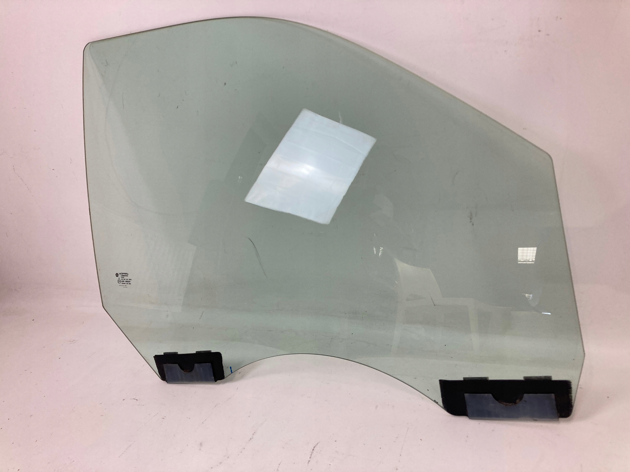 Ram 2500, 3500 window side door przednich right front 2019-26