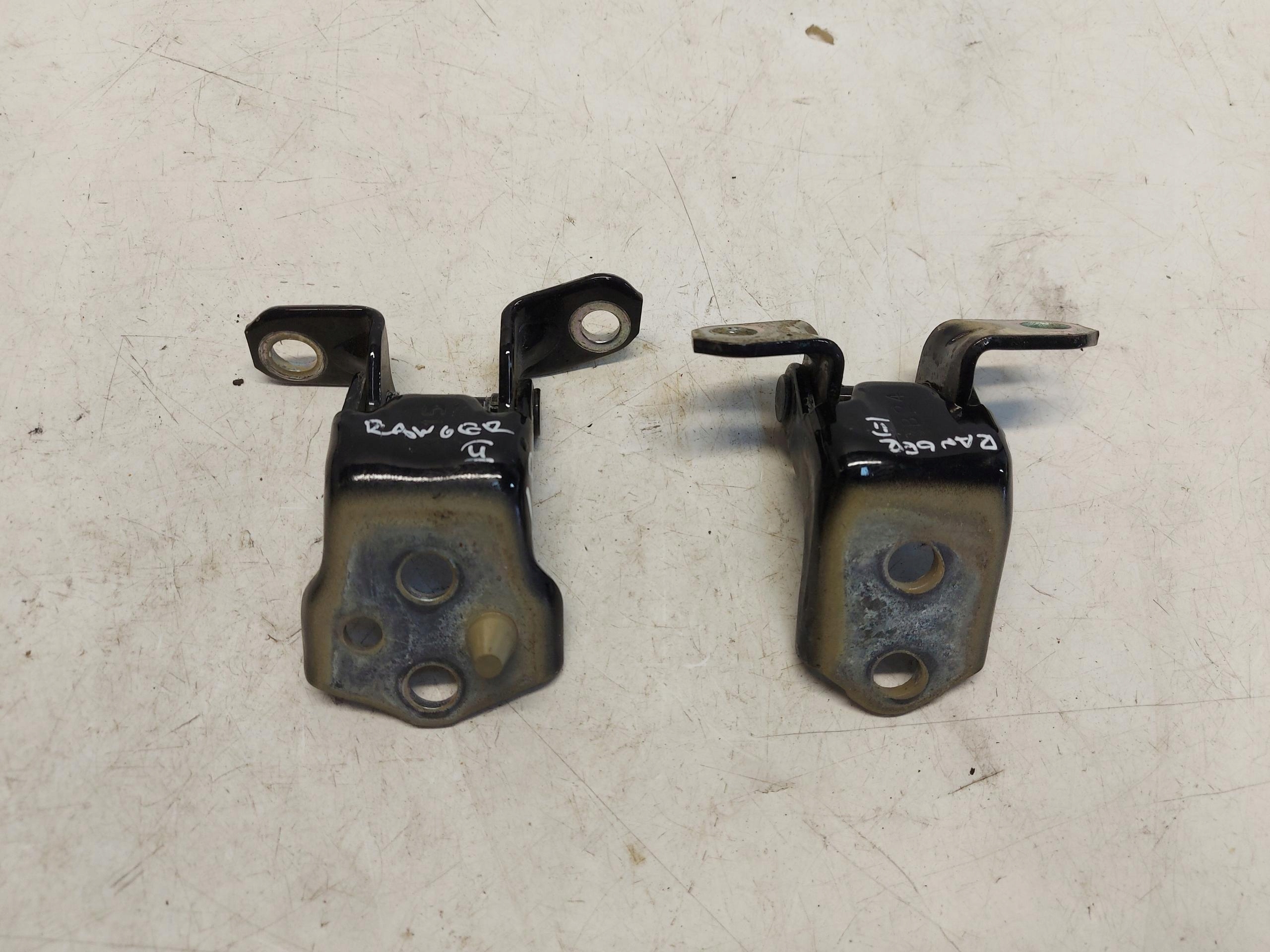 Ford Ranger VI 6 2024r. hinge door left front GORA DOL
