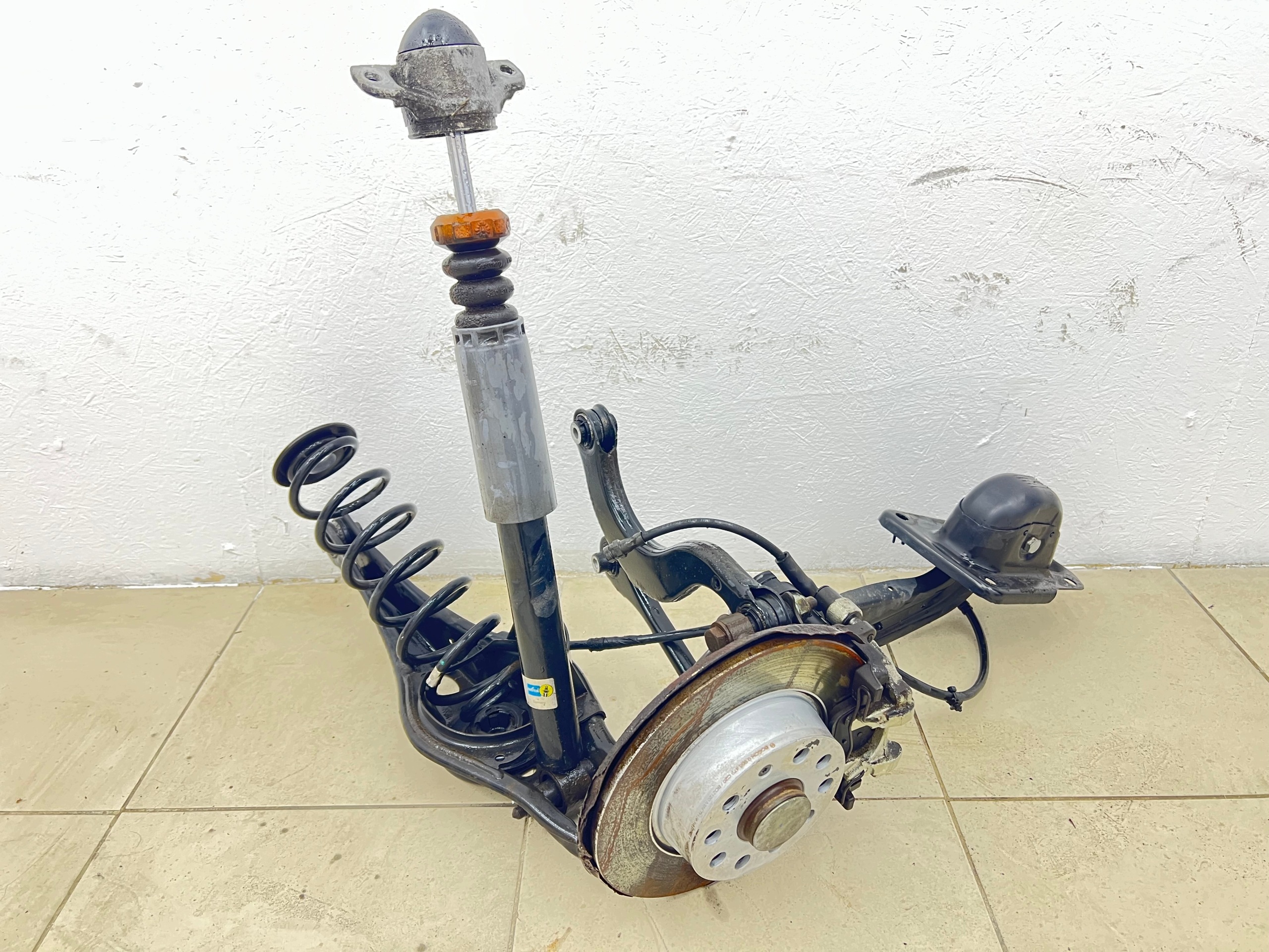swing rear right complete AUDI A3 8V 2.0 TDI original 5Q0505226