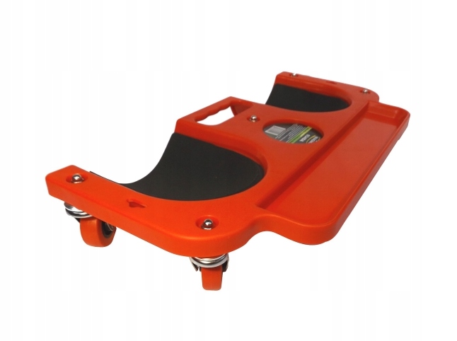 Цеховая кушетка на коленях