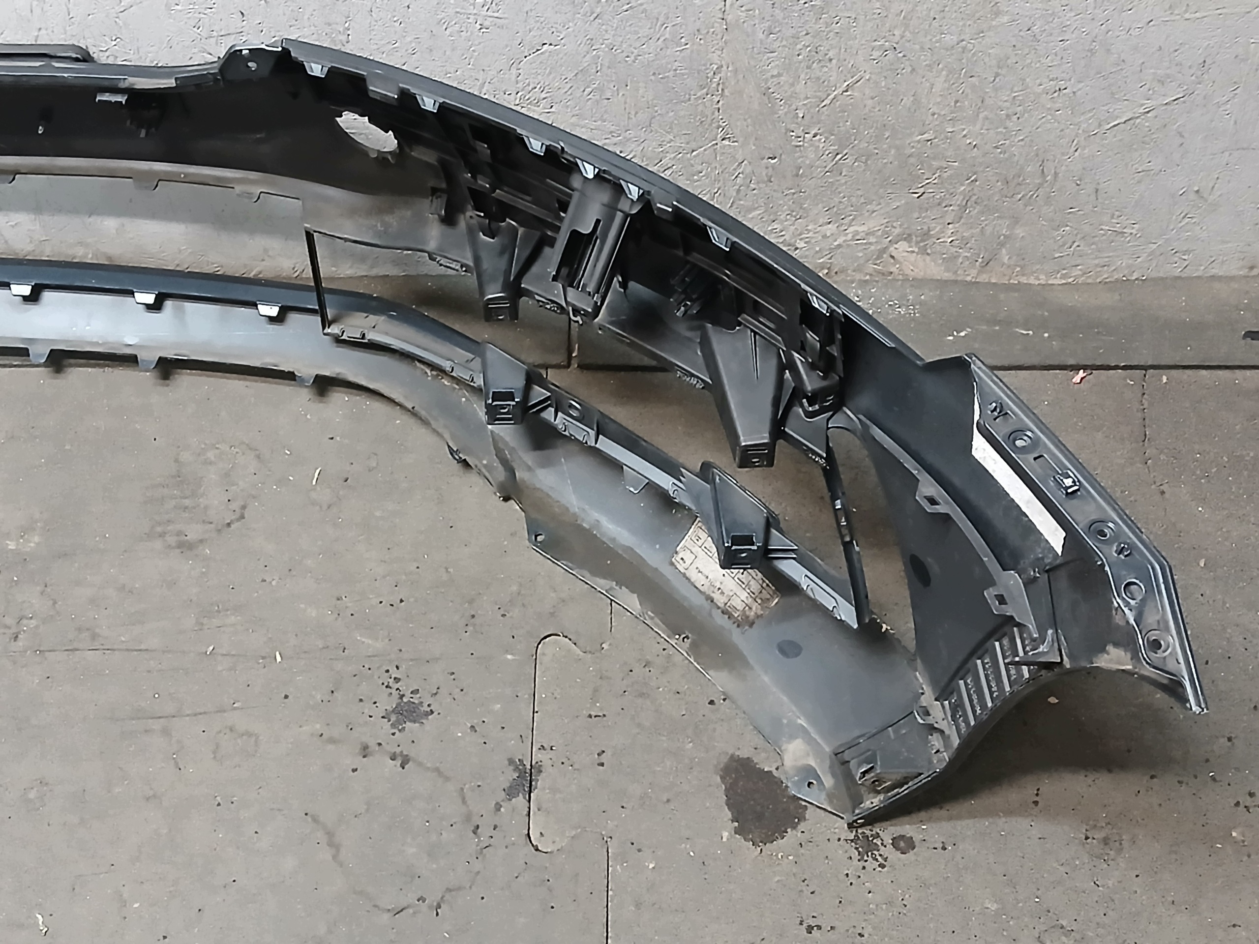 bumper front SKODA SUPERB III 3 LIFT 3V