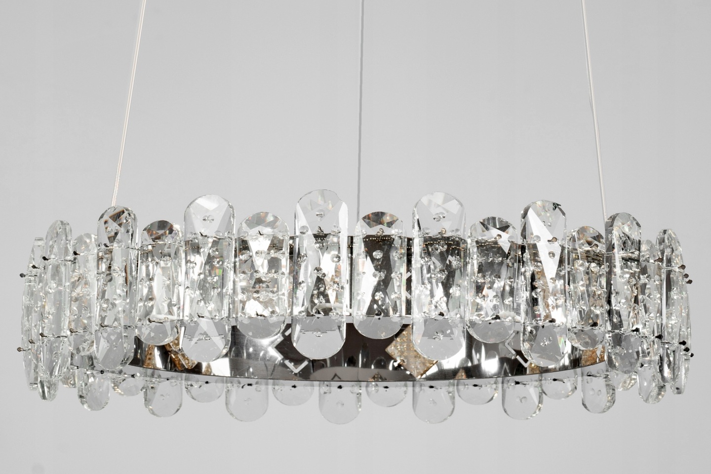 LAMPA KRYSZTAŁOWA SUFITOWA PLAFON CHROM LED PILOT Kolor chrom