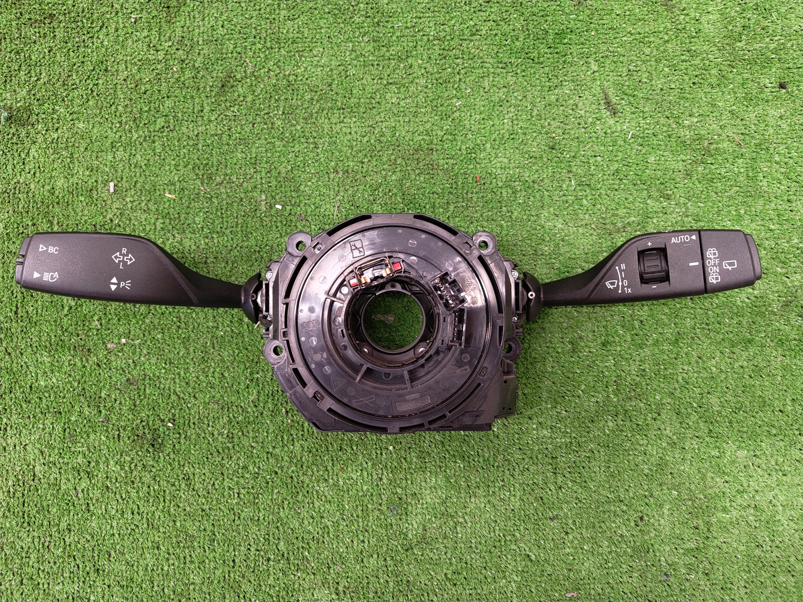 BMW X1 F48 DEVIO LUCI TERGICRISTALLO TERGI DEVIO LUCI DEVIO 6827371
