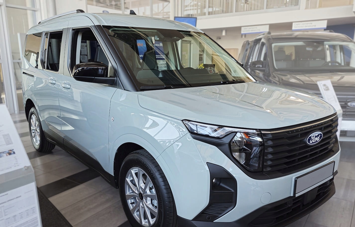 Listwy progowe FORD TOURNEO COURIER II 2023+ Producent Avisa