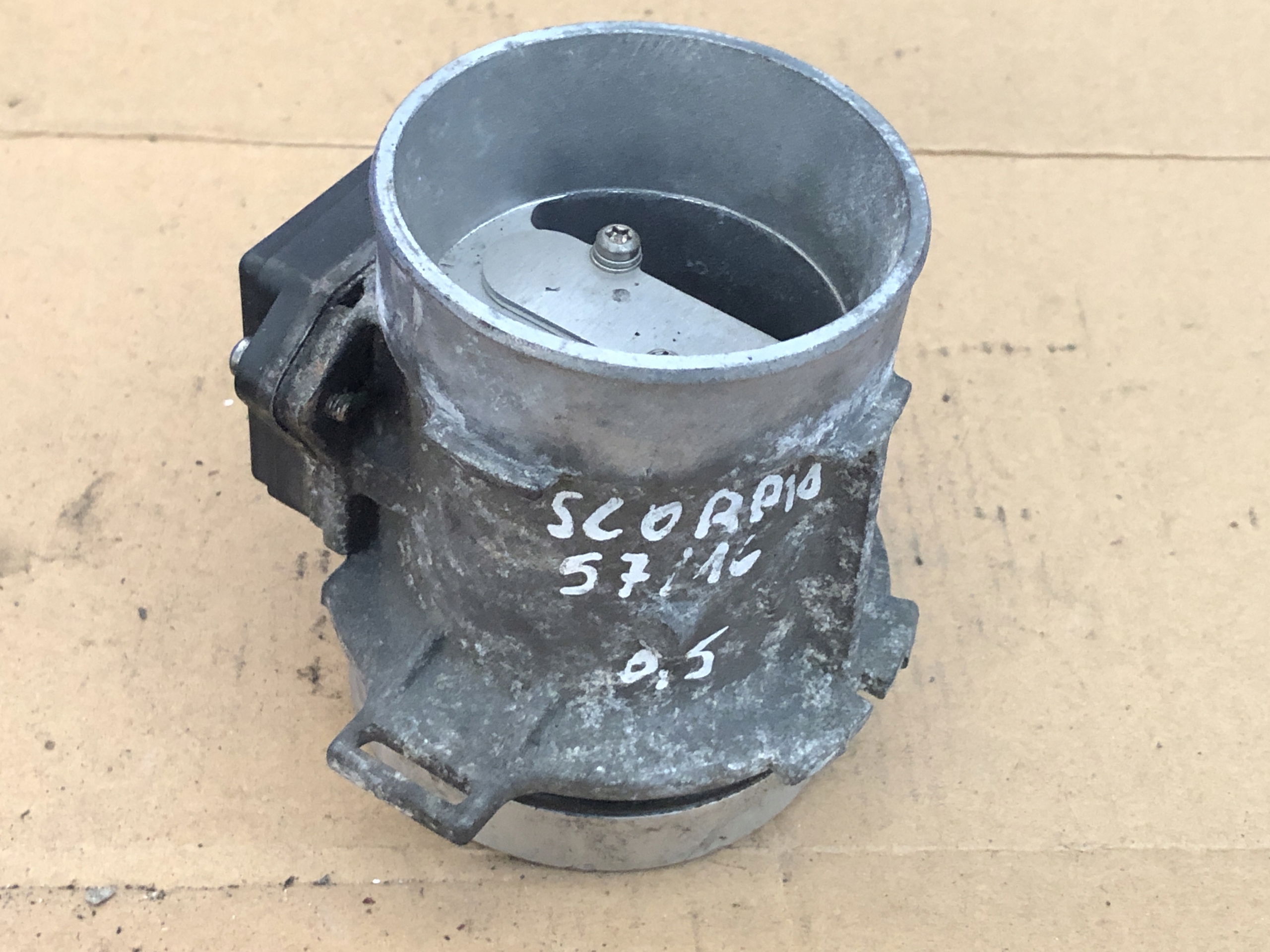 flow meter Ford Scorpio 2.0B 93BB-12B579-BA