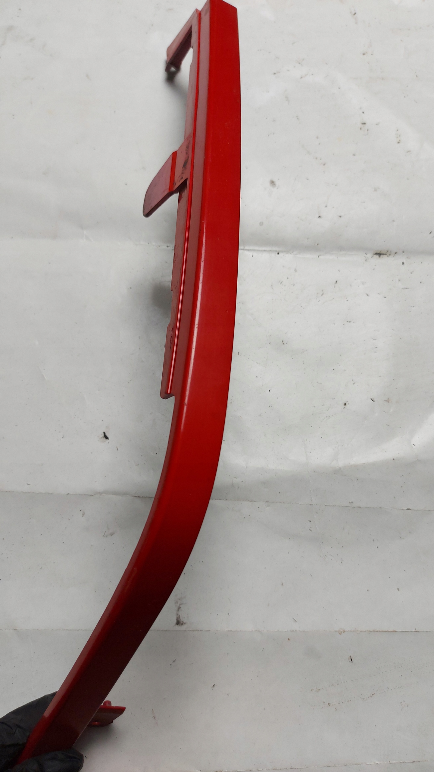 moulding below LAMPE front cover MAZDA 3 507K1 LH18