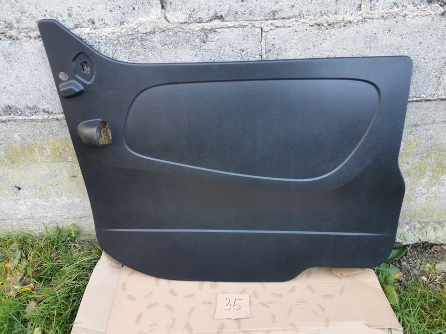 БЕКОН ОББИВКА КРИШКА TRAFIC III VIVARO ПІСЛЯ 2014