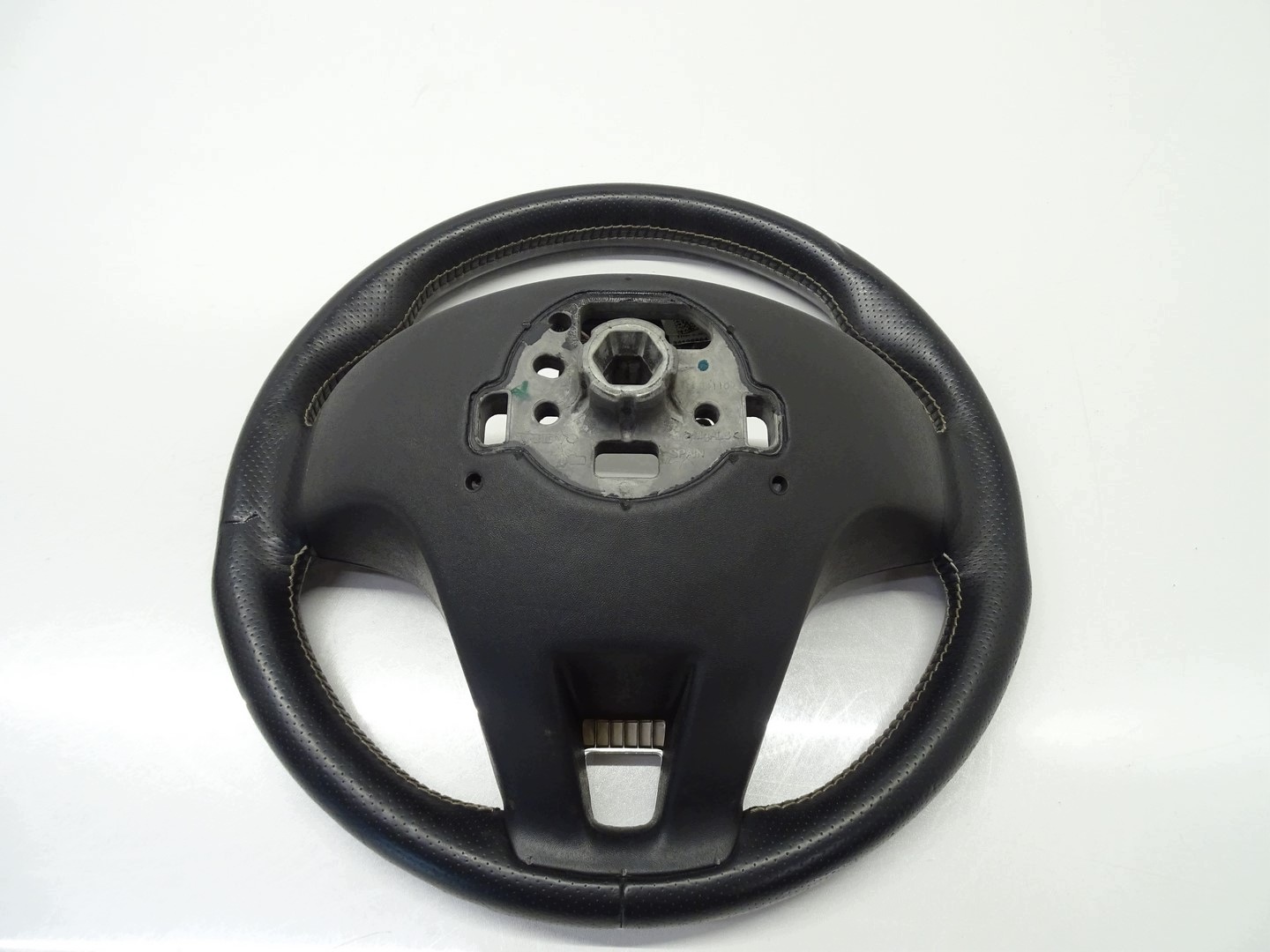 steering wheel, leather MULTIFUNKCJA MULTI VOLVO V40 II V60 R-design P31332927