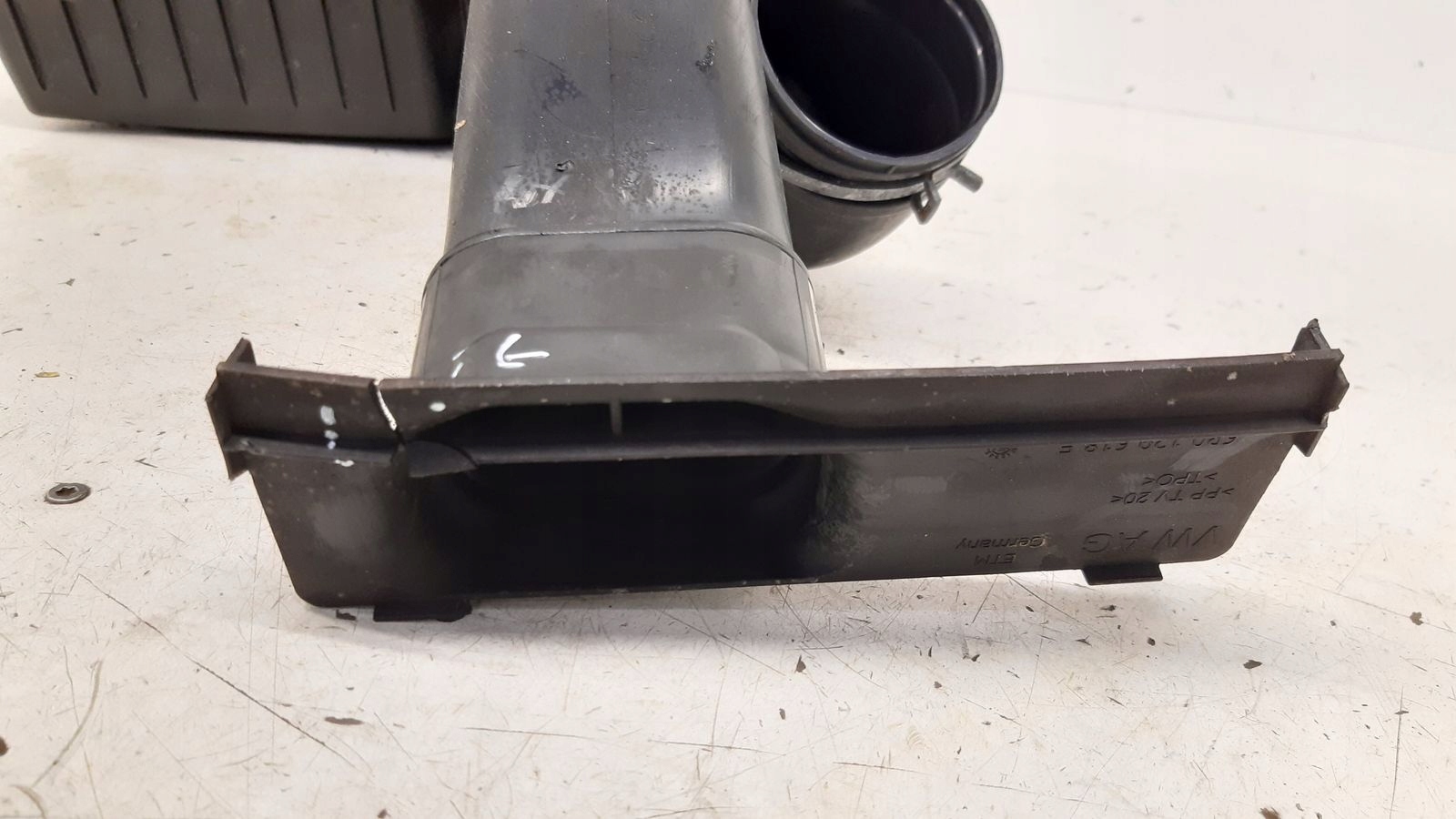 Gehäuse filter luft Audi A1 8X 1,2 TSI