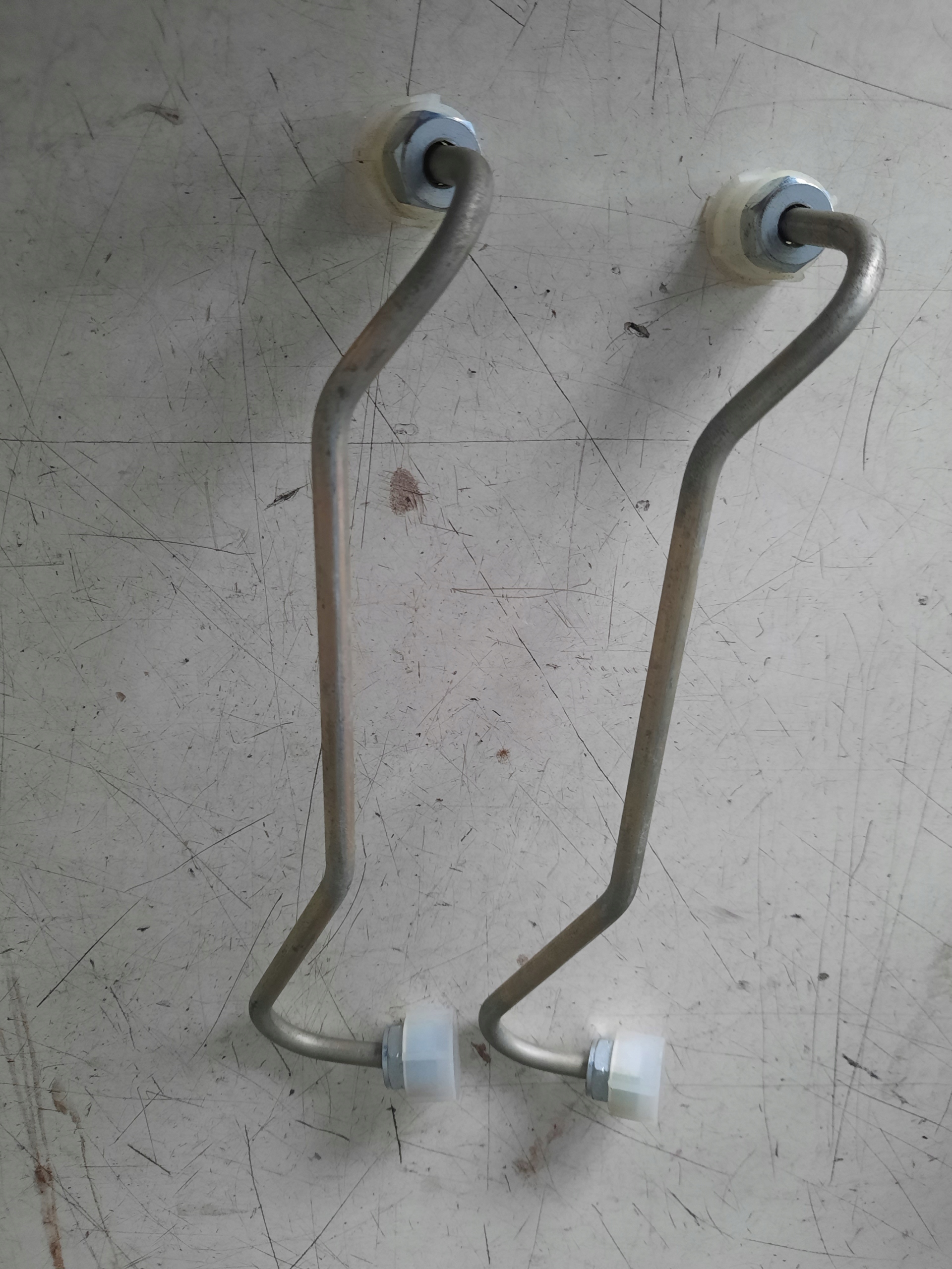 PRZEWODY PALIWOWE VOLVO DIESEL S60 V70 S80 D5