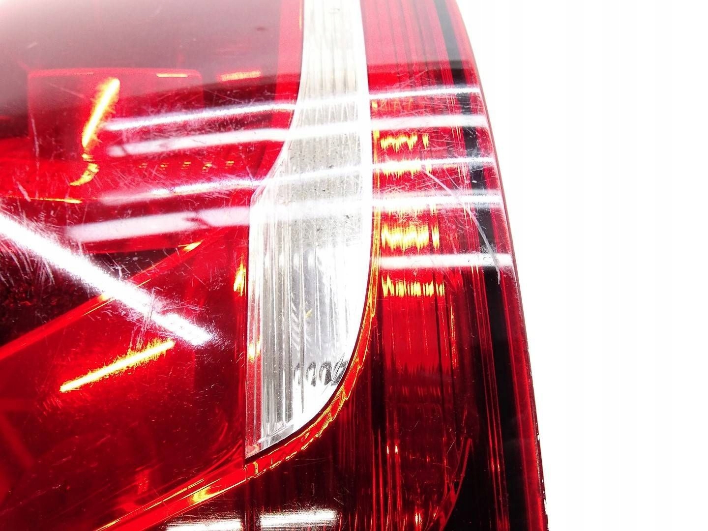 light left rear part left rear LED AUDI A3 8P LIFT 3D HB HATCHBACK 8P3945095C