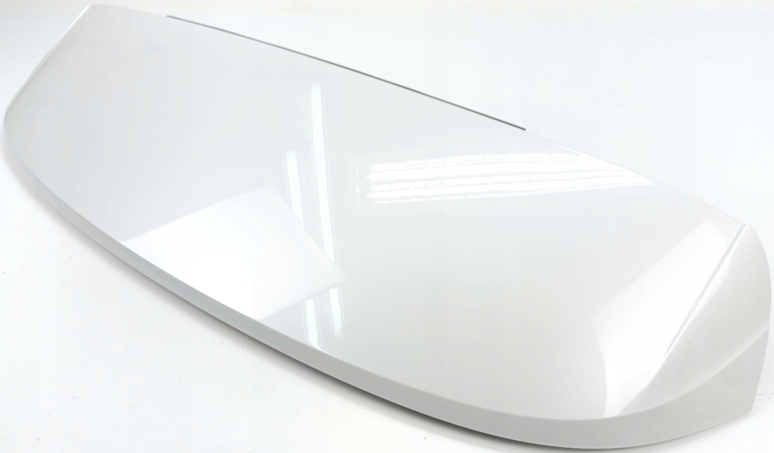 ЯК СПОЙЛЕР КРИЛО-ОБДУВА КРИШКИ ЗАД. VW ARTEONh L0k1