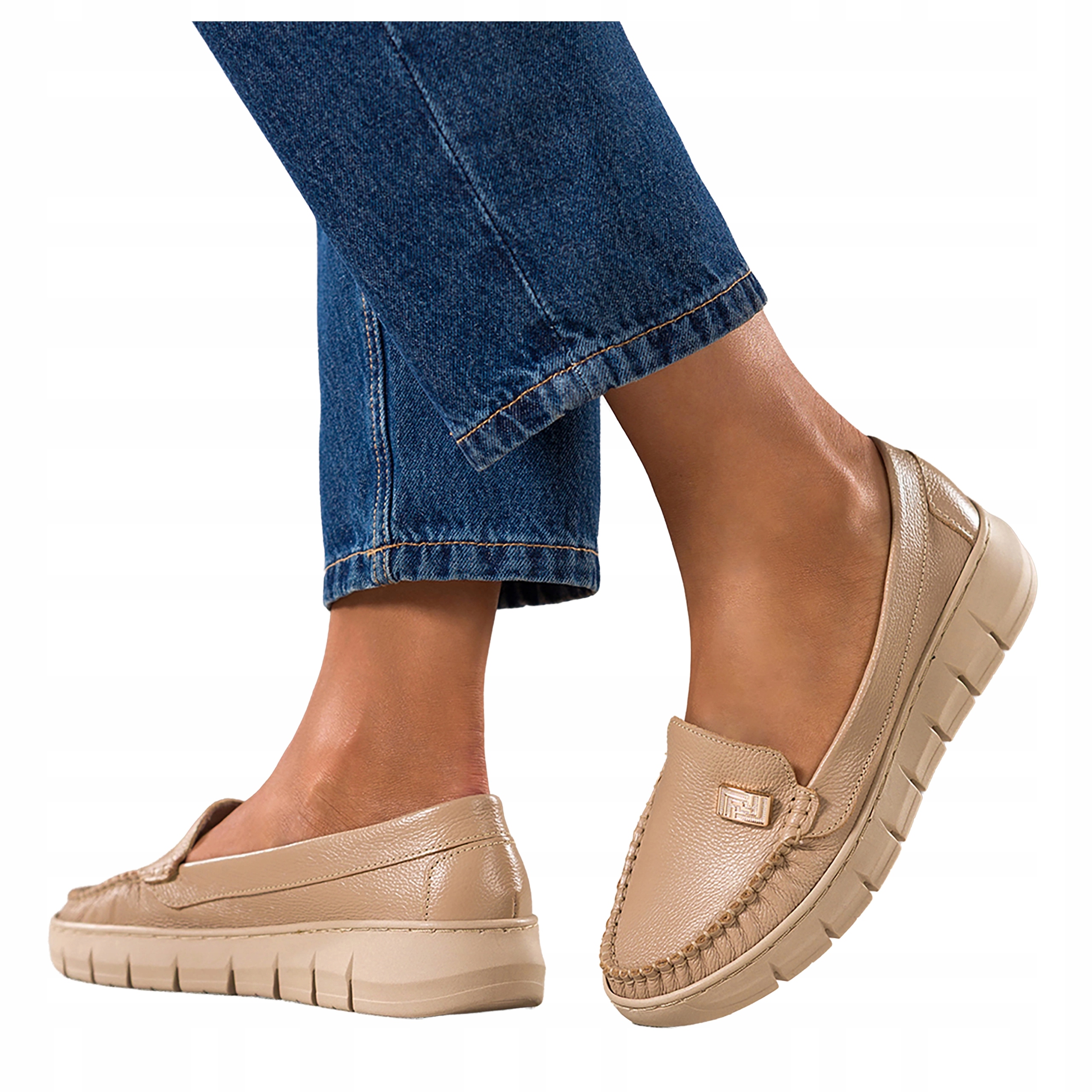 Béžové Mokasíny Dámské Pohodlné Na Platformě Zlatá Kožená ozdoba vel 41