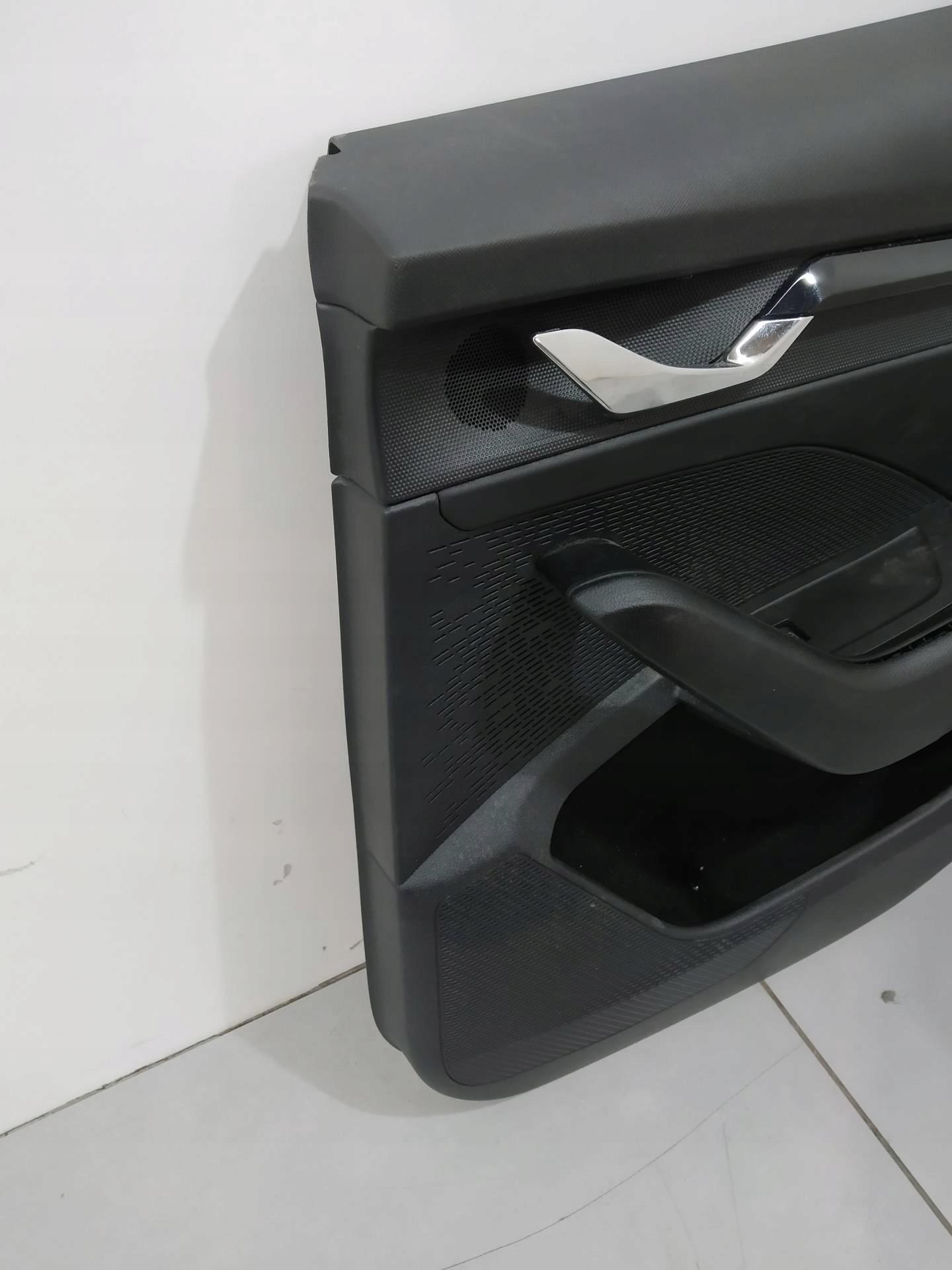 upholstery side right rear part HB Skoda Octavia IV (2019- )
