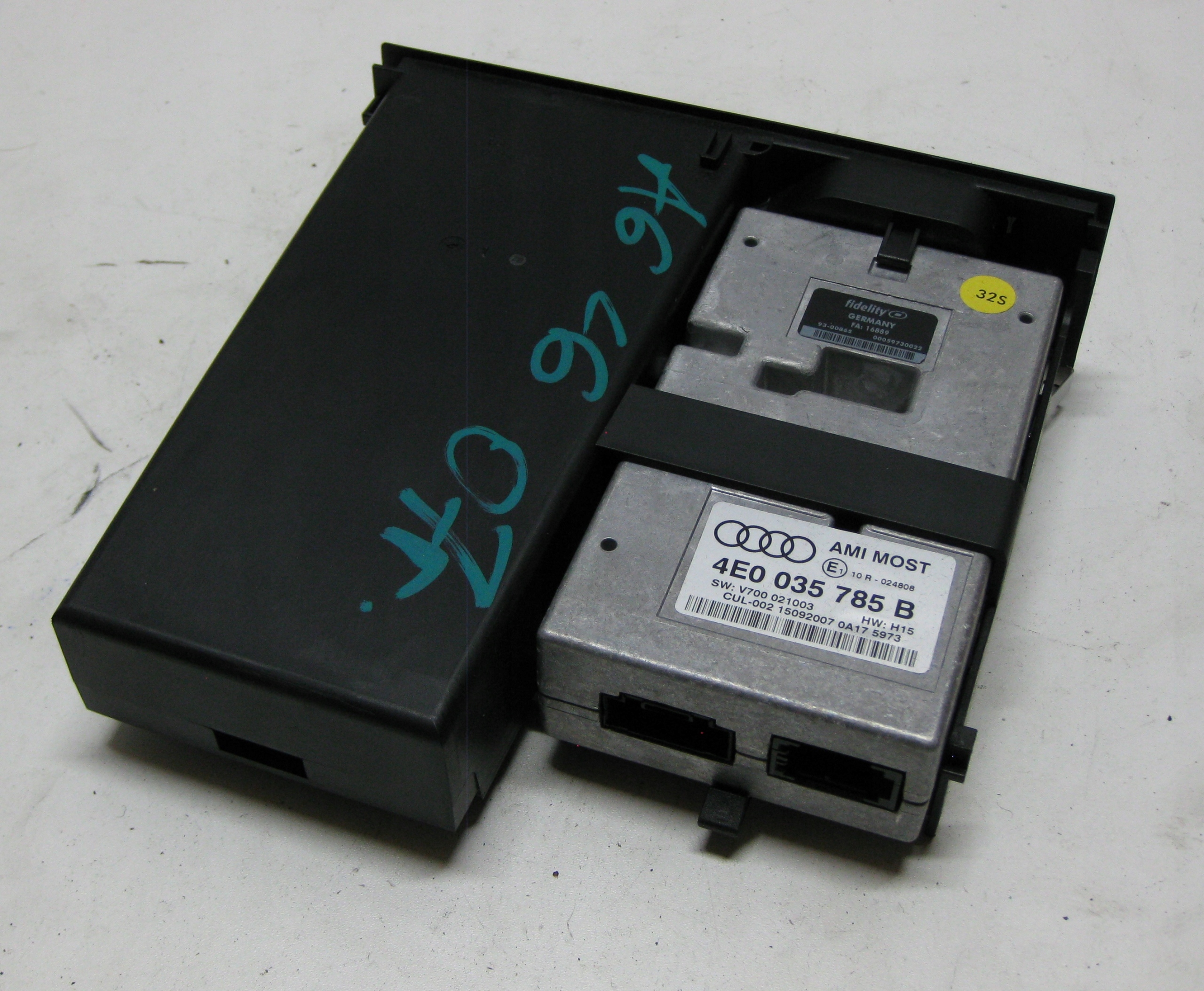AUDI A6 C6 2.7 TDI 07R module control unit INTERFACE AMI 4E0035785B
