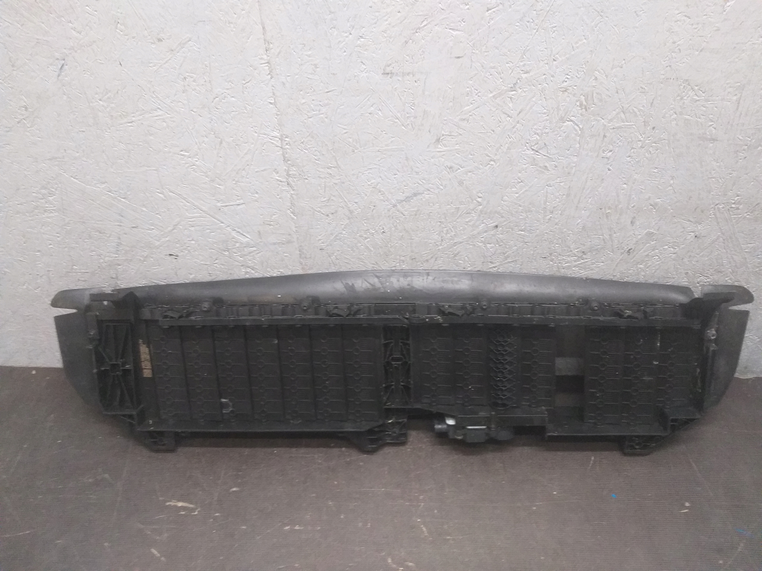 support panel for radiators blinds air line MERCEDES E class W213 A2135002900